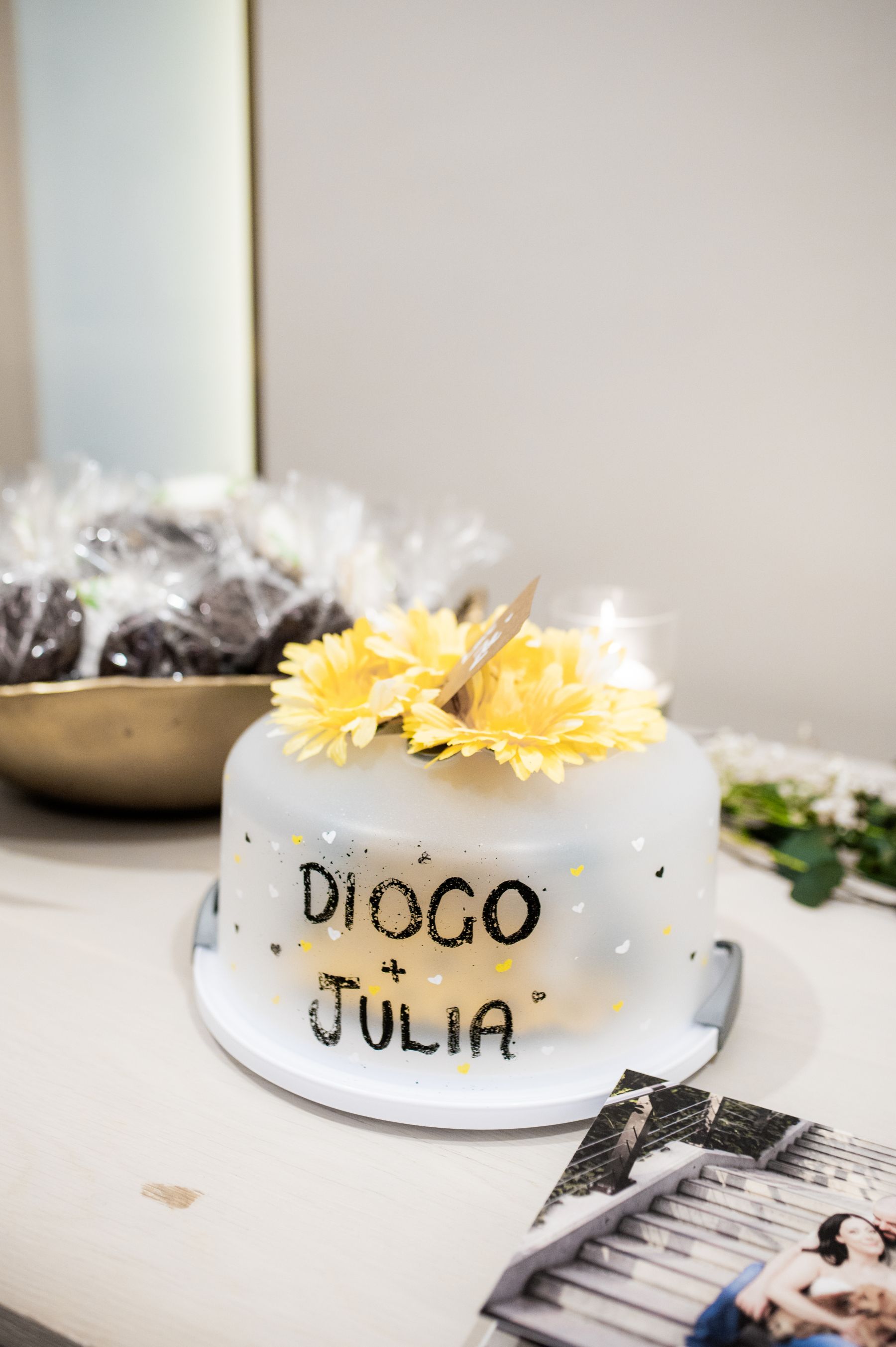 Dancing Through Life: Julia and Diogo's Harmonious Union at The Pearle Hotel &amp; Spa photo
