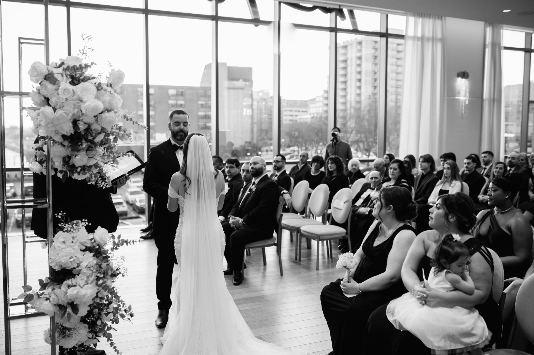 Dancing Through Life: Julia and Diogo's Harmonious Union at The Pearle Hotel &amp; Spa photo