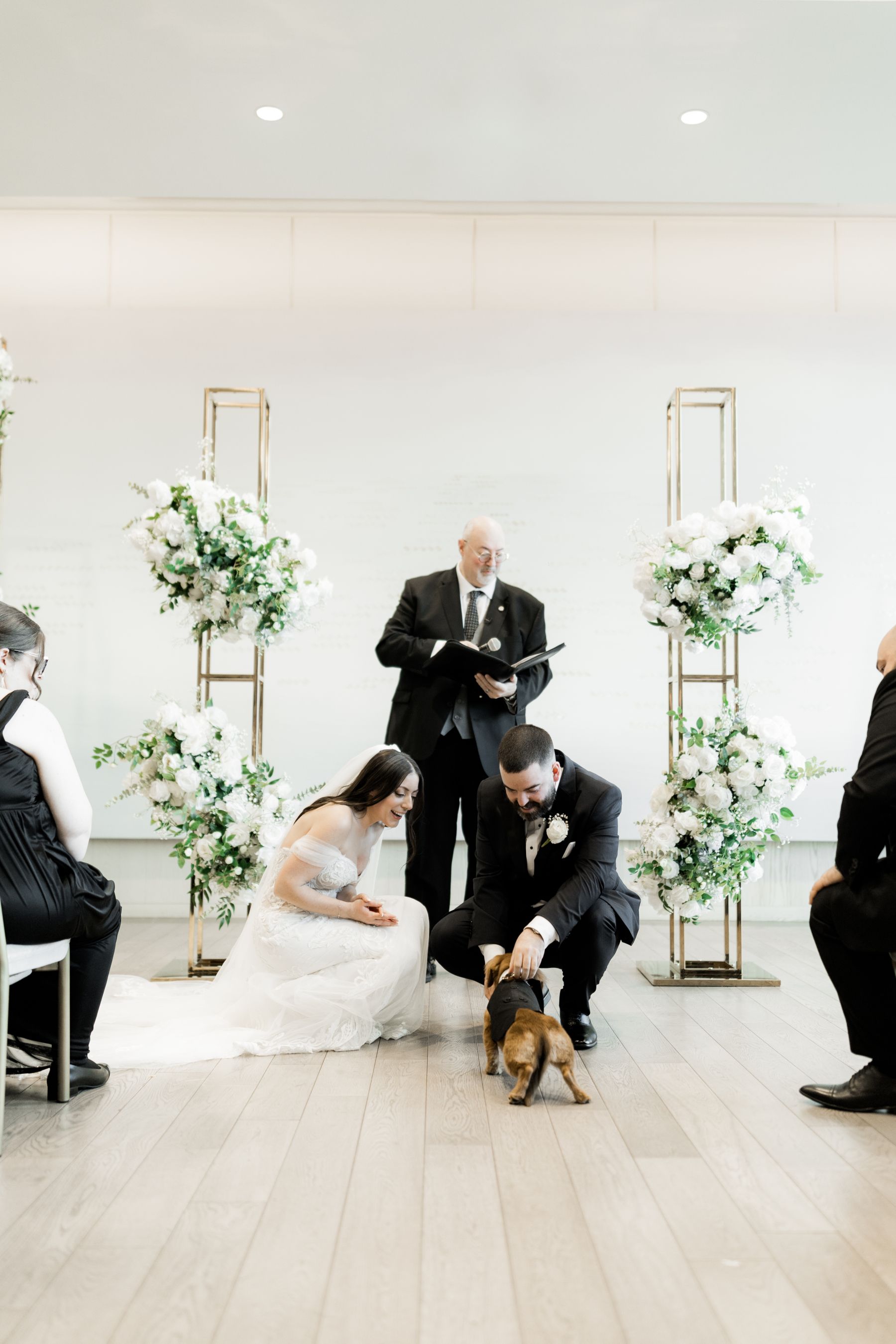 Dancing Through Life: Julia and Diogo's Harmonious Union at The Pearle Hotel &amp; Spa photo