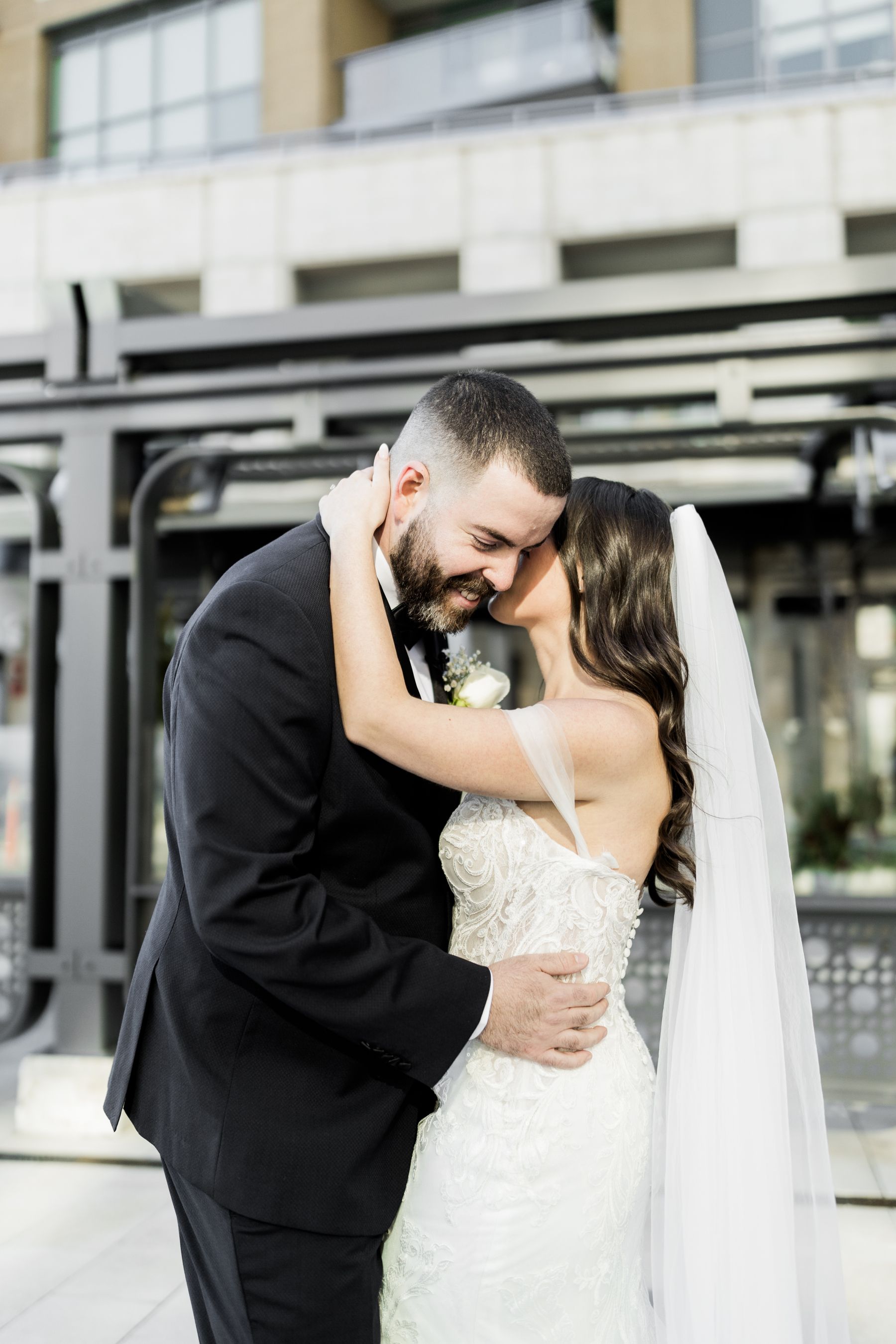 Dancing Through Life: Julia and Diogo's Harmonious Union at The Pearle Hotel &amp; Spa photo