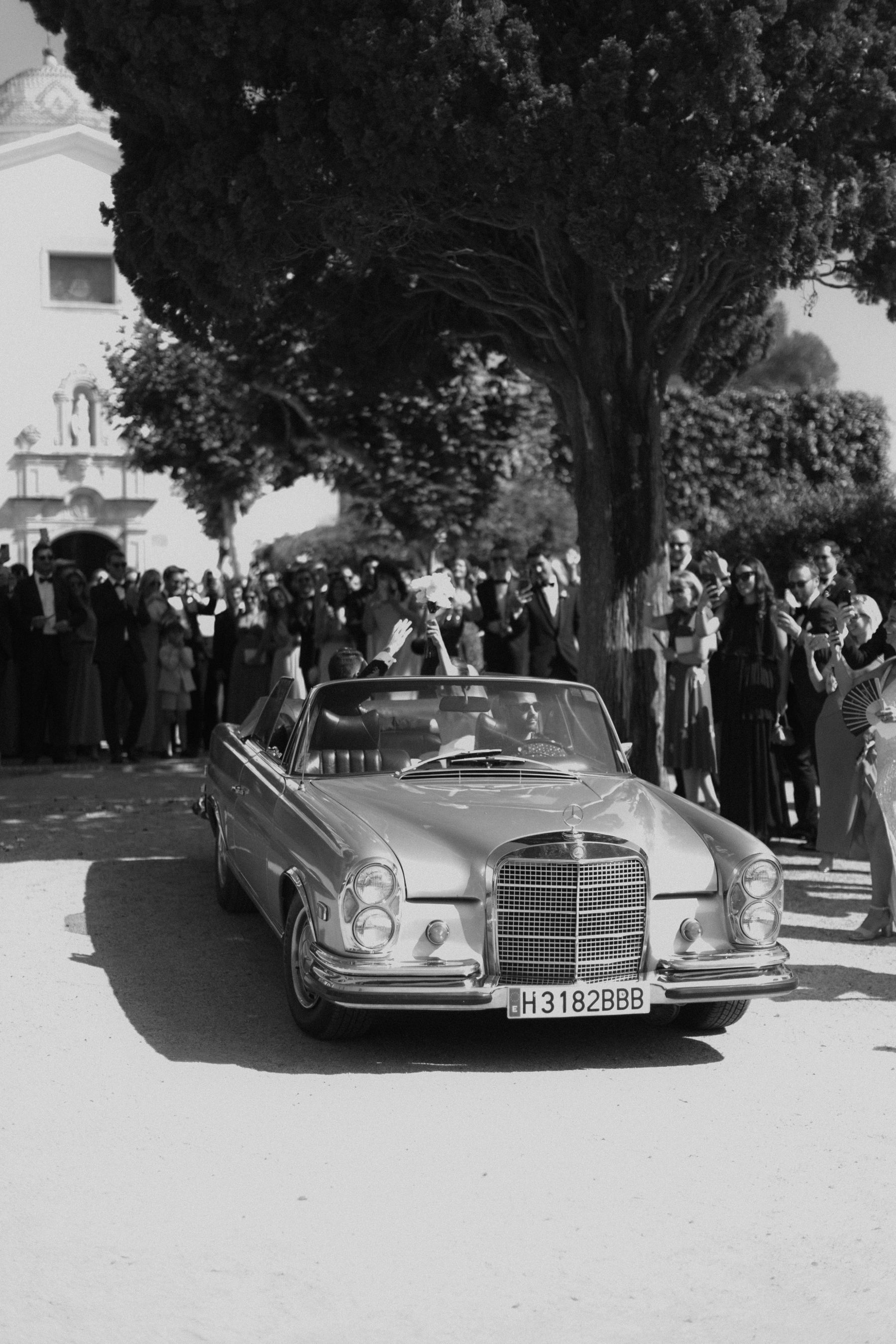 Where Sea Meets Soul: Tatiana and Dan's Elegant Mediterranean Dream at Casa Santa Clotilde photo