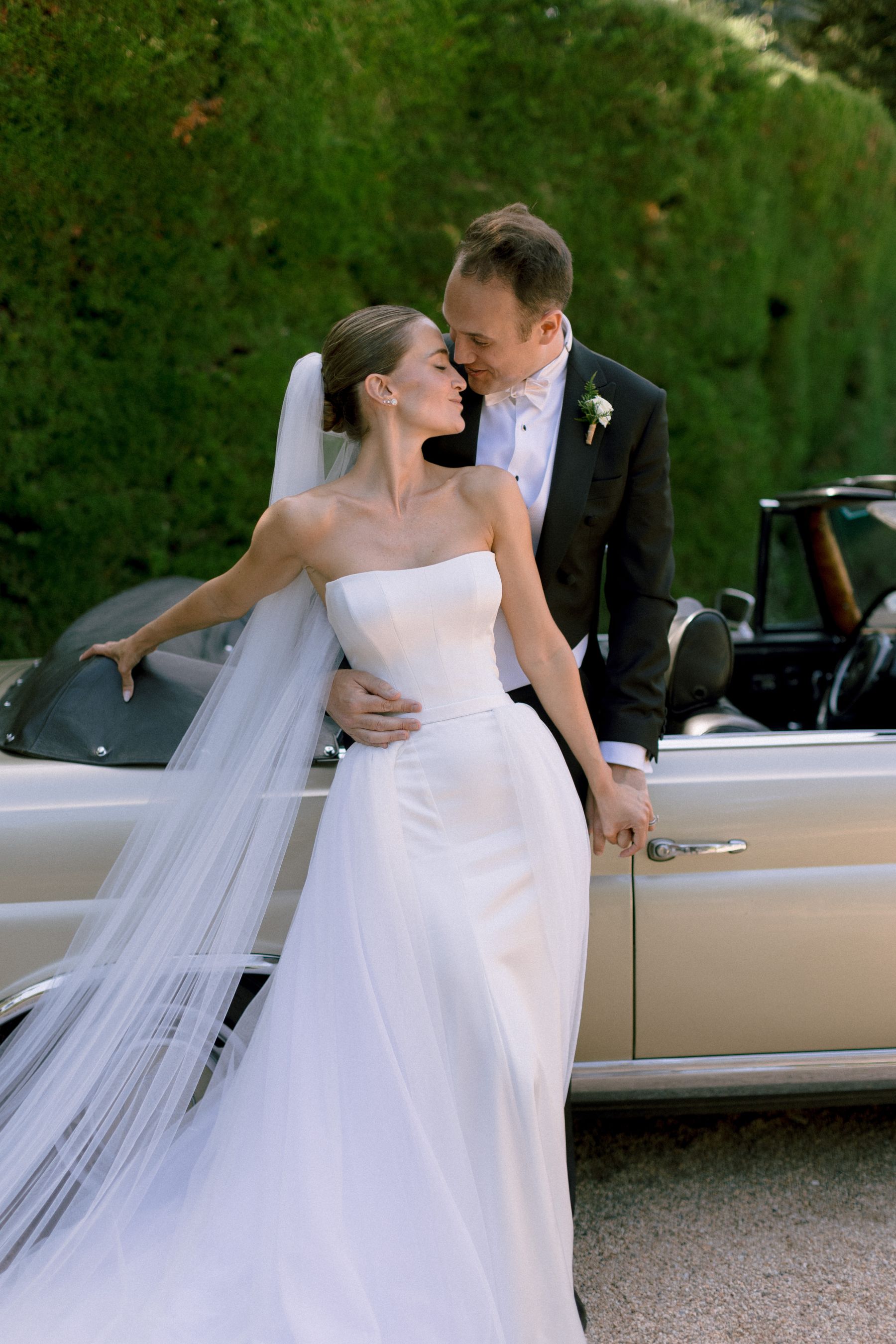 Where Sea Meets Soul: Tatiana and Dan's Elegant Mediterranean Dream at Casa Santa Clotilde photo