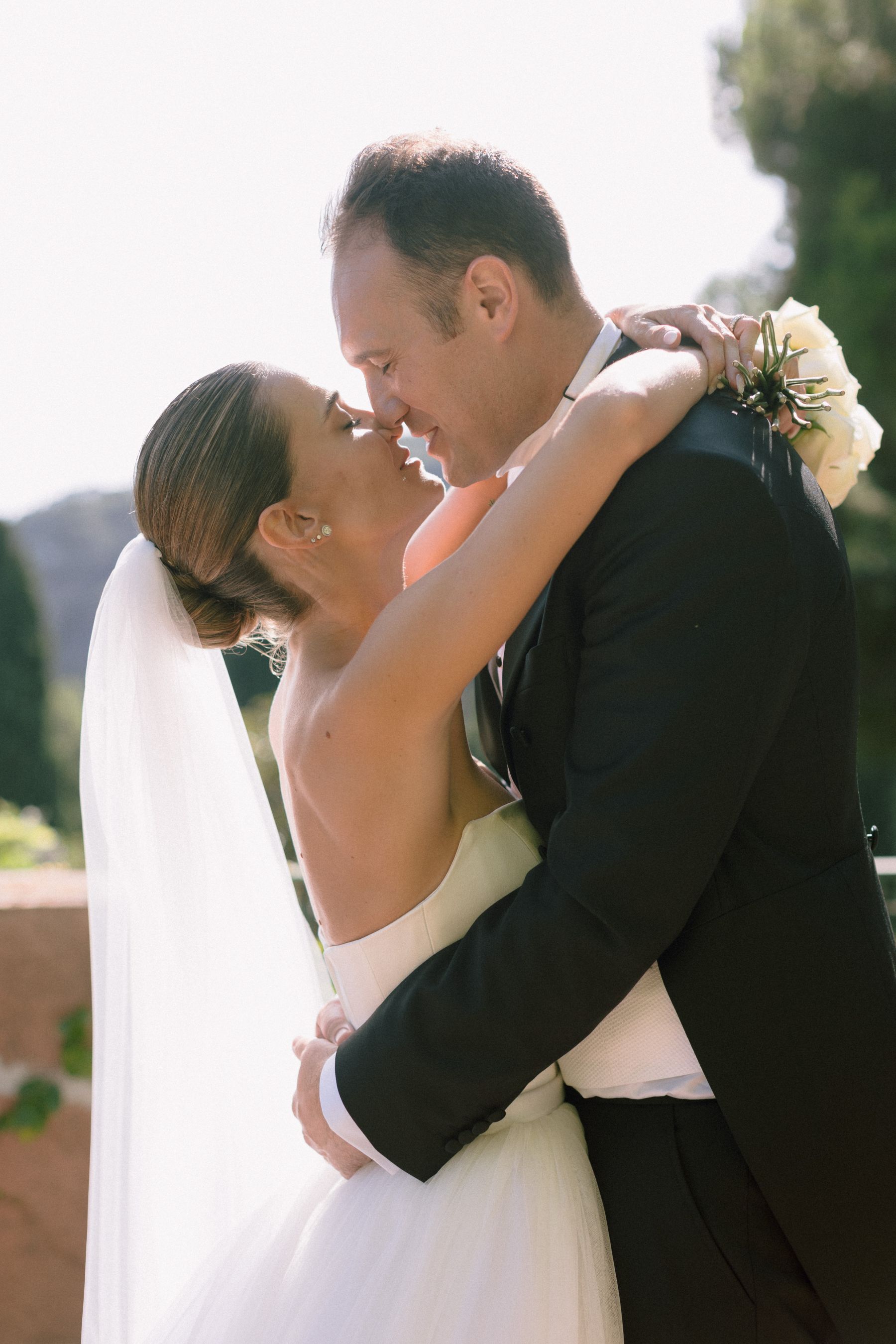 Where Sea Meets Soul: Tatiana and Dan's Elegant Mediterranean Dream at Casa Santa Clotilde photo