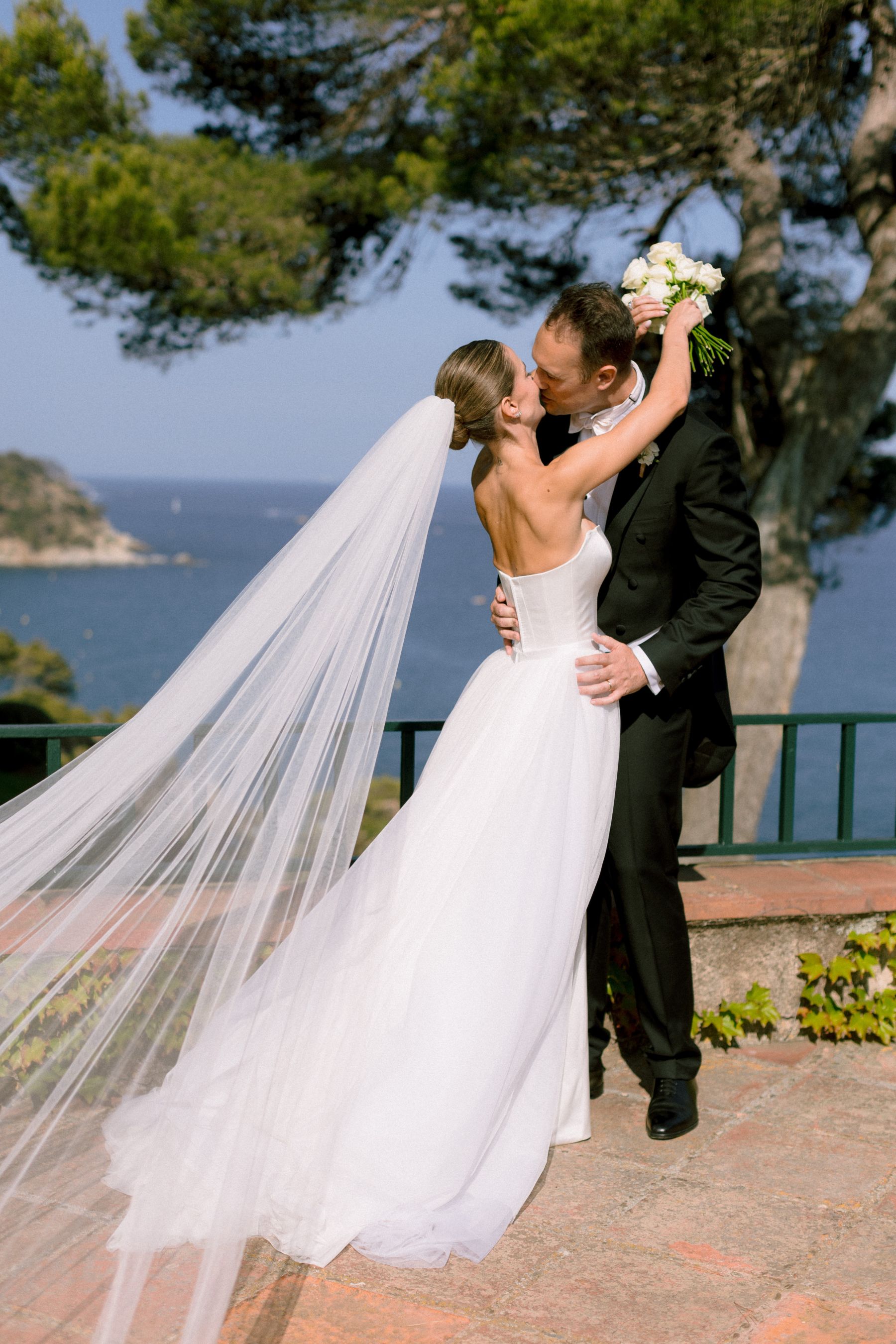 Where Sea Meets Soul: Tatiana and Dan's Elegant Mediterranean Dream at Casa Santa Clotilde photo