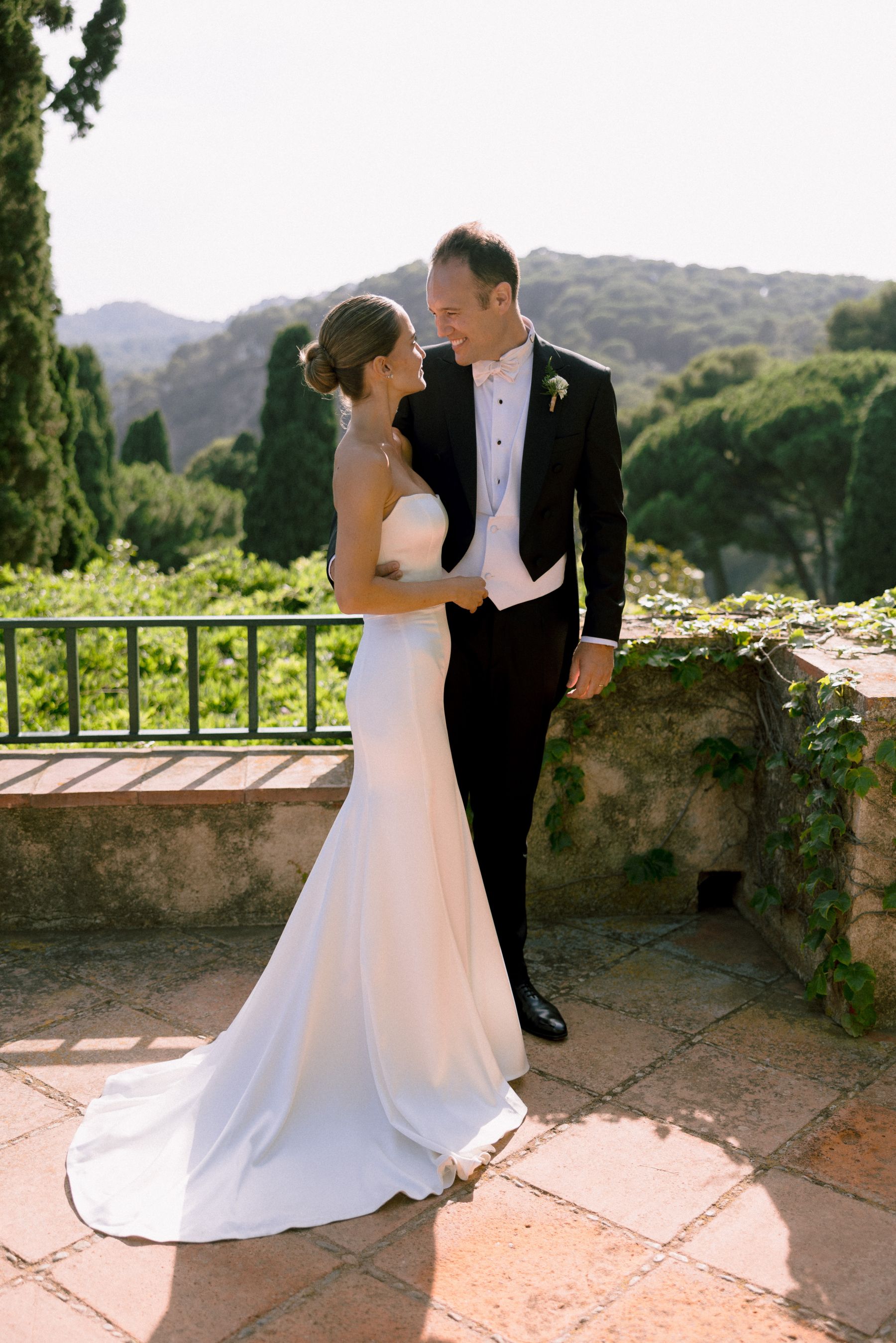 Where Sea Meets Soul: Tatiana and Dan's Elegant Mediterranean Dream at Casa Santa Clotilde photo