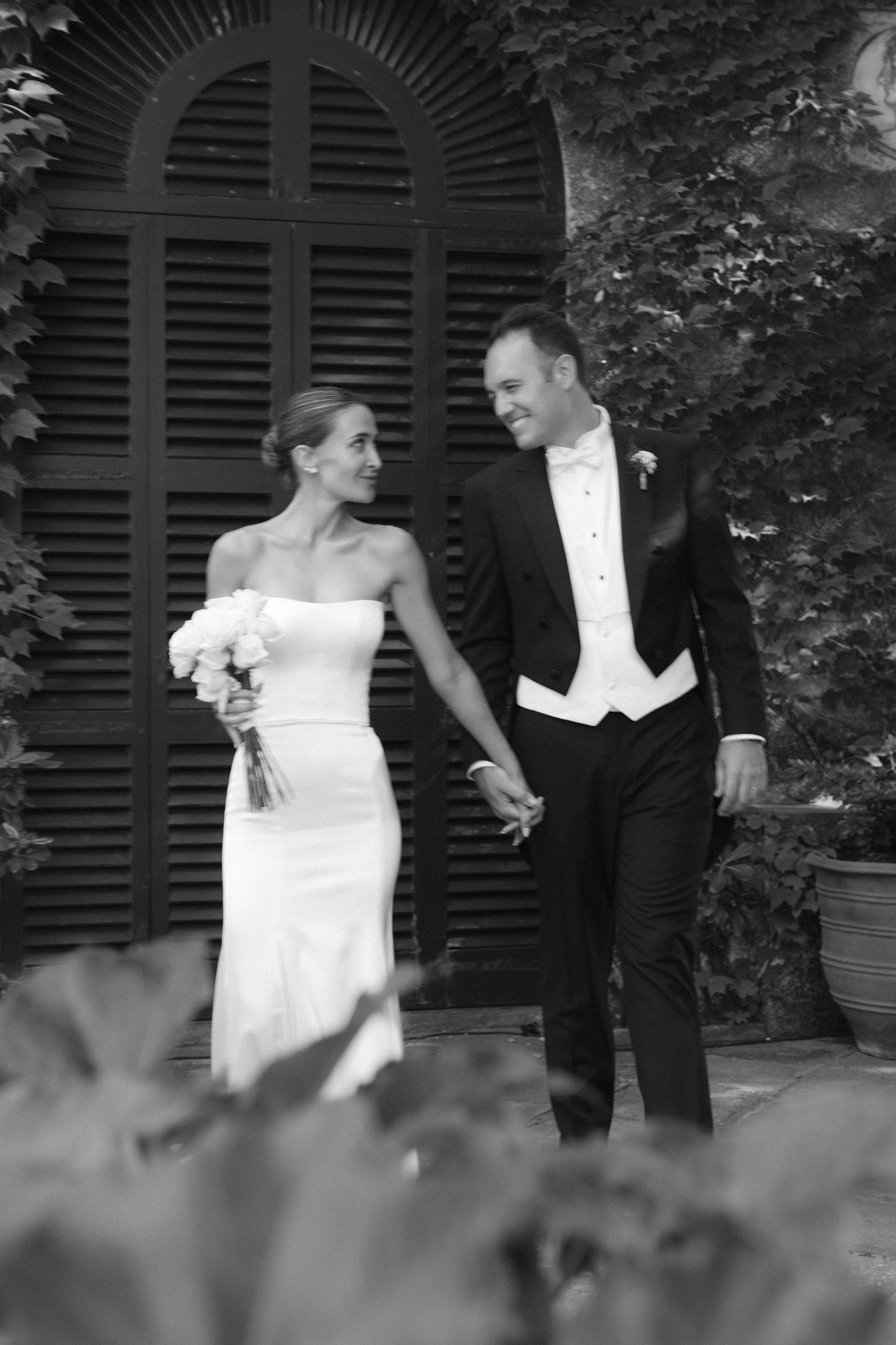 Where Sea Meets Soul: Tatiana and Dan's Elegant Mediterranean Dream at Casa Santa Clotilde photo