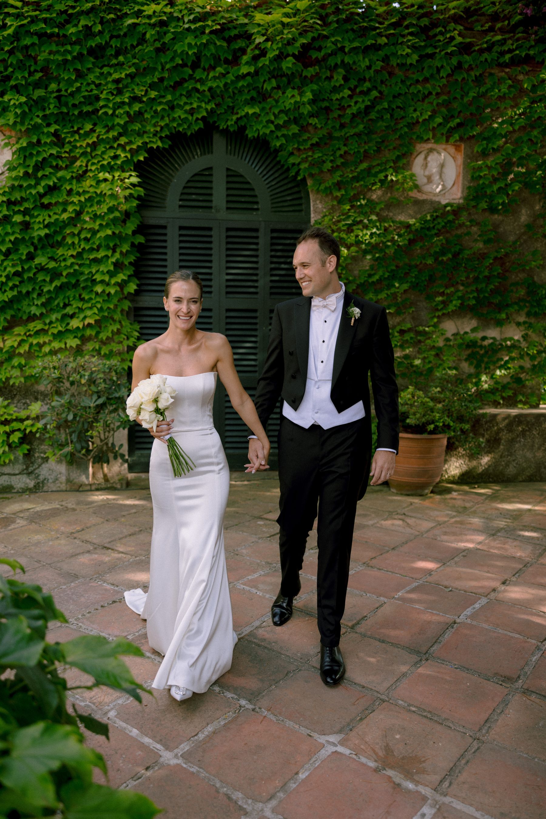 Where Sea Meets Soul: Tatiana and Dan's Elegant Mediterranean Dream at Casa Santa Clotilde photo