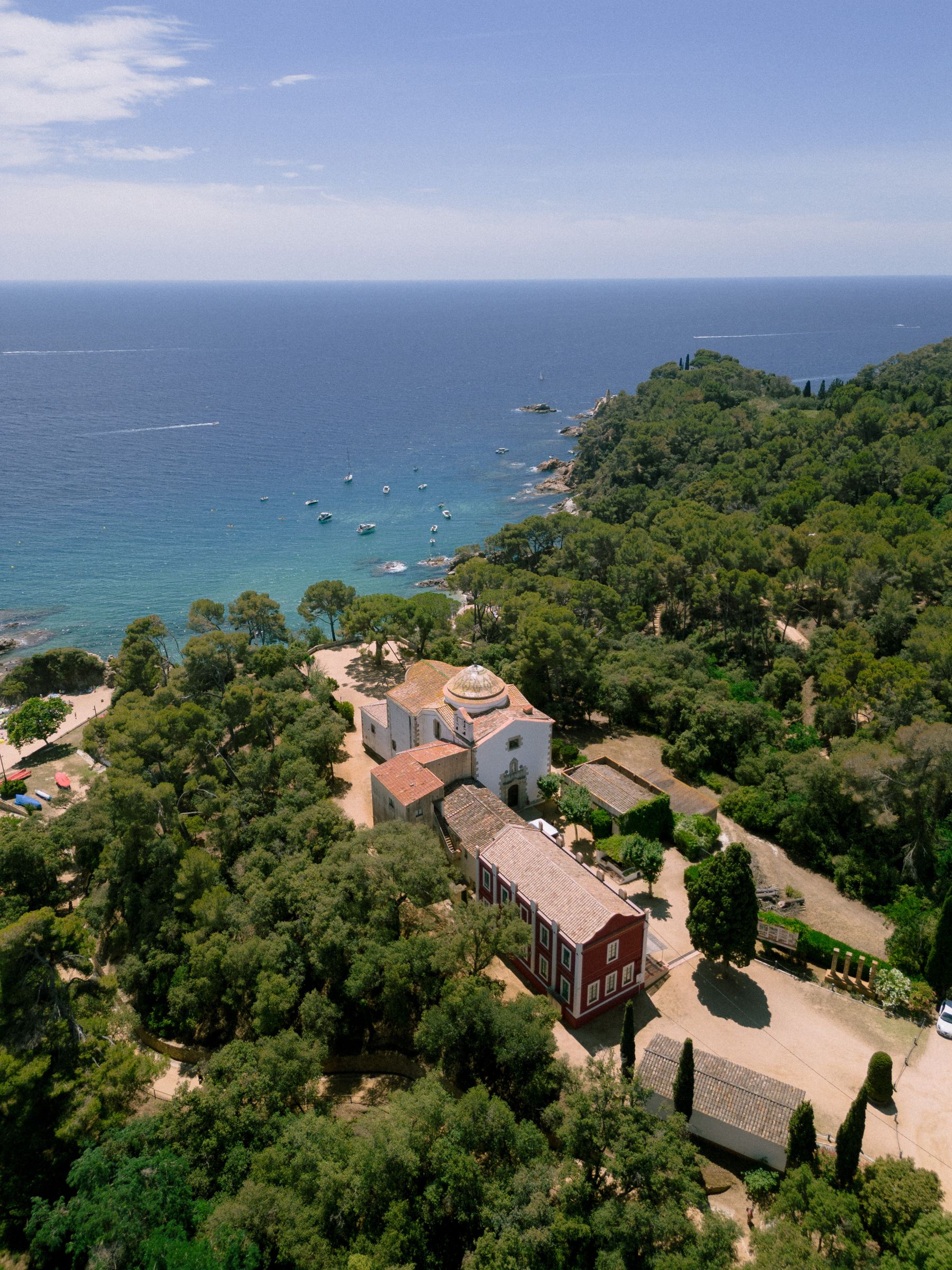 Where Sea Meets Soul: Tatiana and Dan's Elegant Mediterranean Dream at Casa Santa Clotilde photo