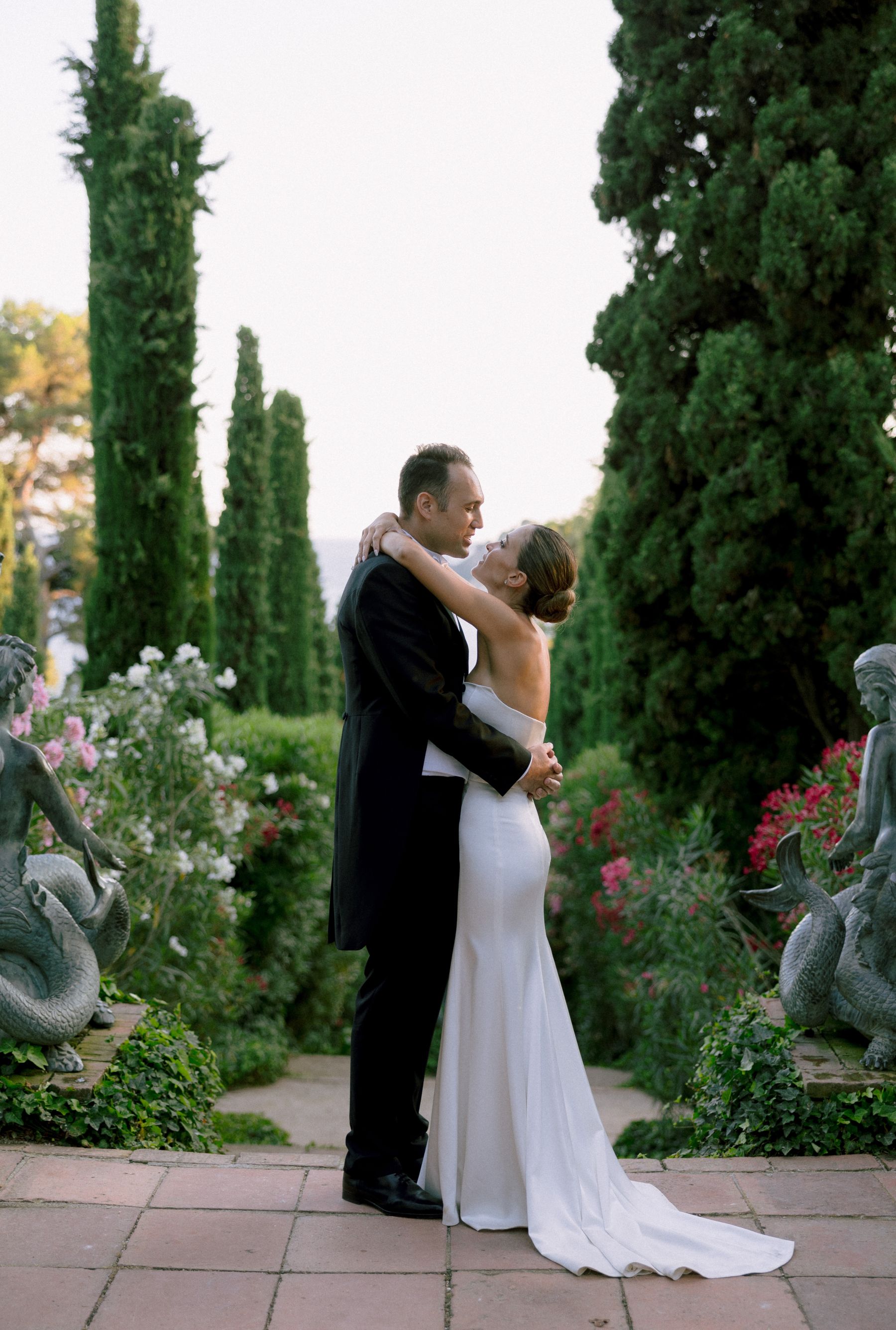Where Sea Meets Soul: Tatiana and Dan's Elegant Mediterranean Dream at Casa Santa Clotilde photo