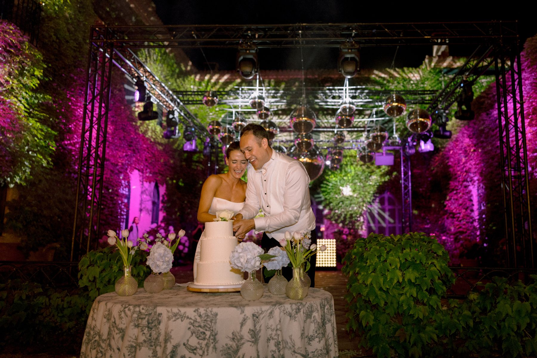 Where Sea Meets Soul: Tatiana and Dan's Elegant Mediterranean Dream at Casa Santa Clotilde photo