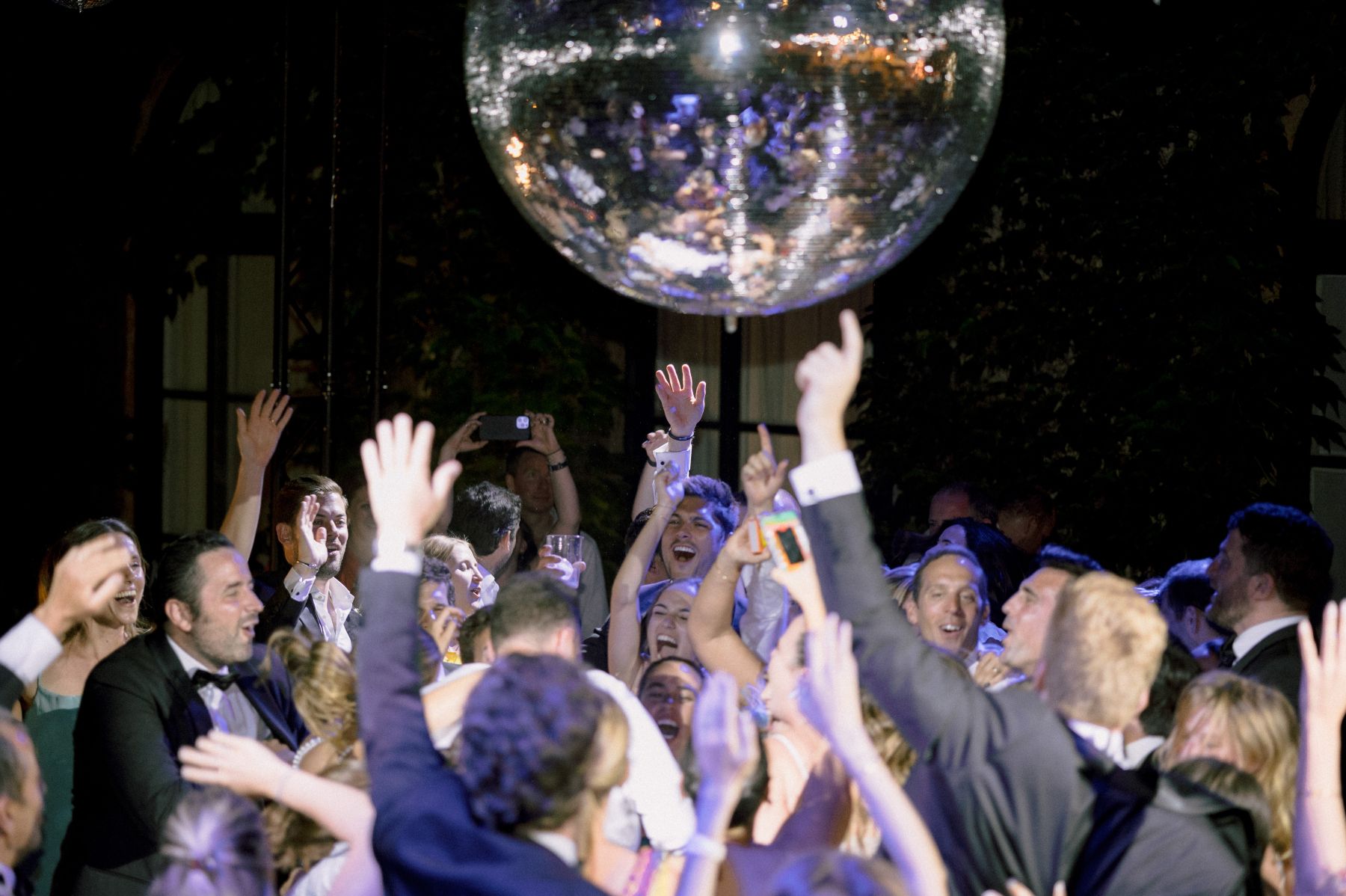 Where Sea Meets Soul: Tatiana and Dan's Elegant Mediterranean Dream at Casa Santa Clotilde photo