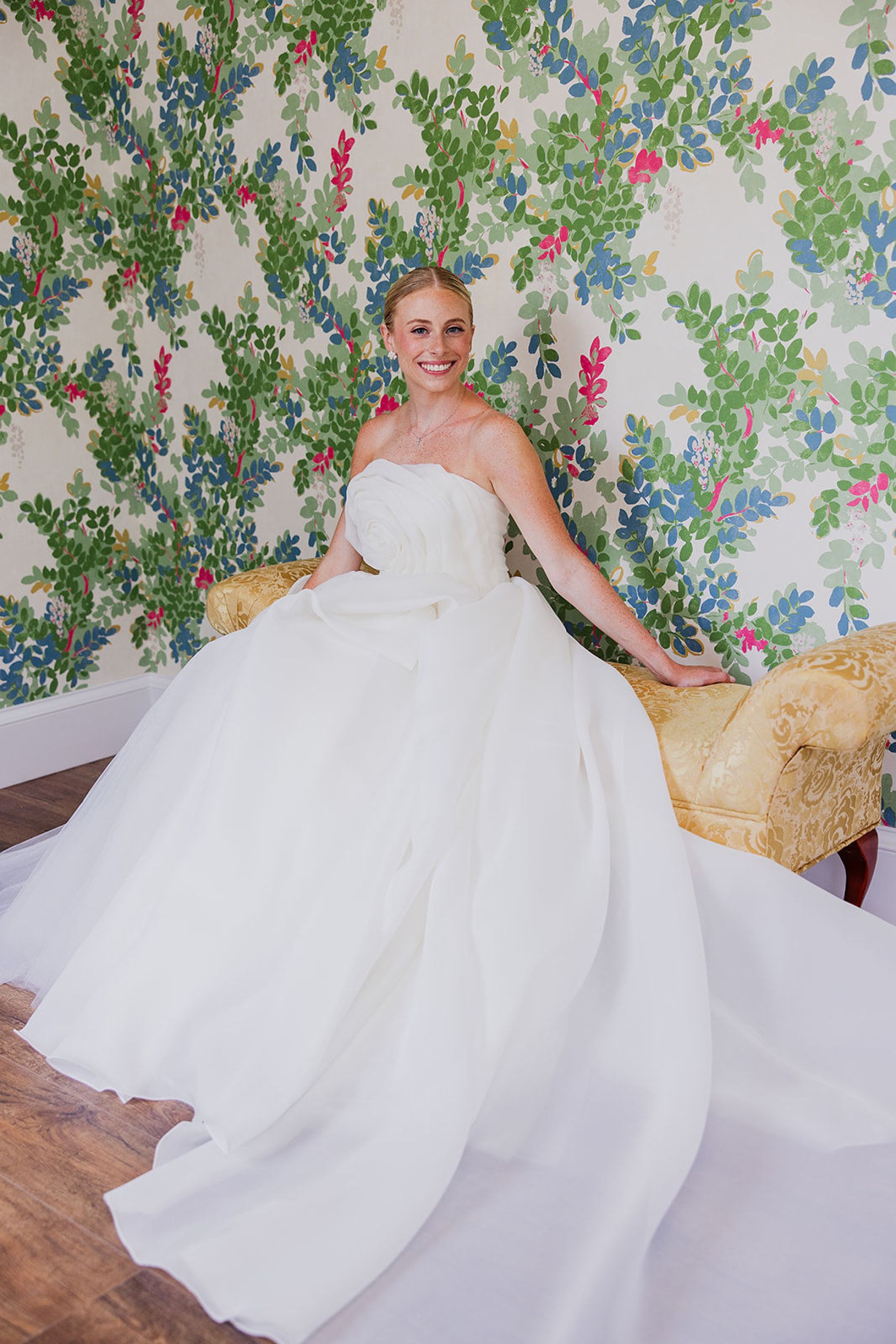 A Love Story in Pink: Caitlin and Zach's Exquisite Wedding at Hamilton Farm Golf Club photo