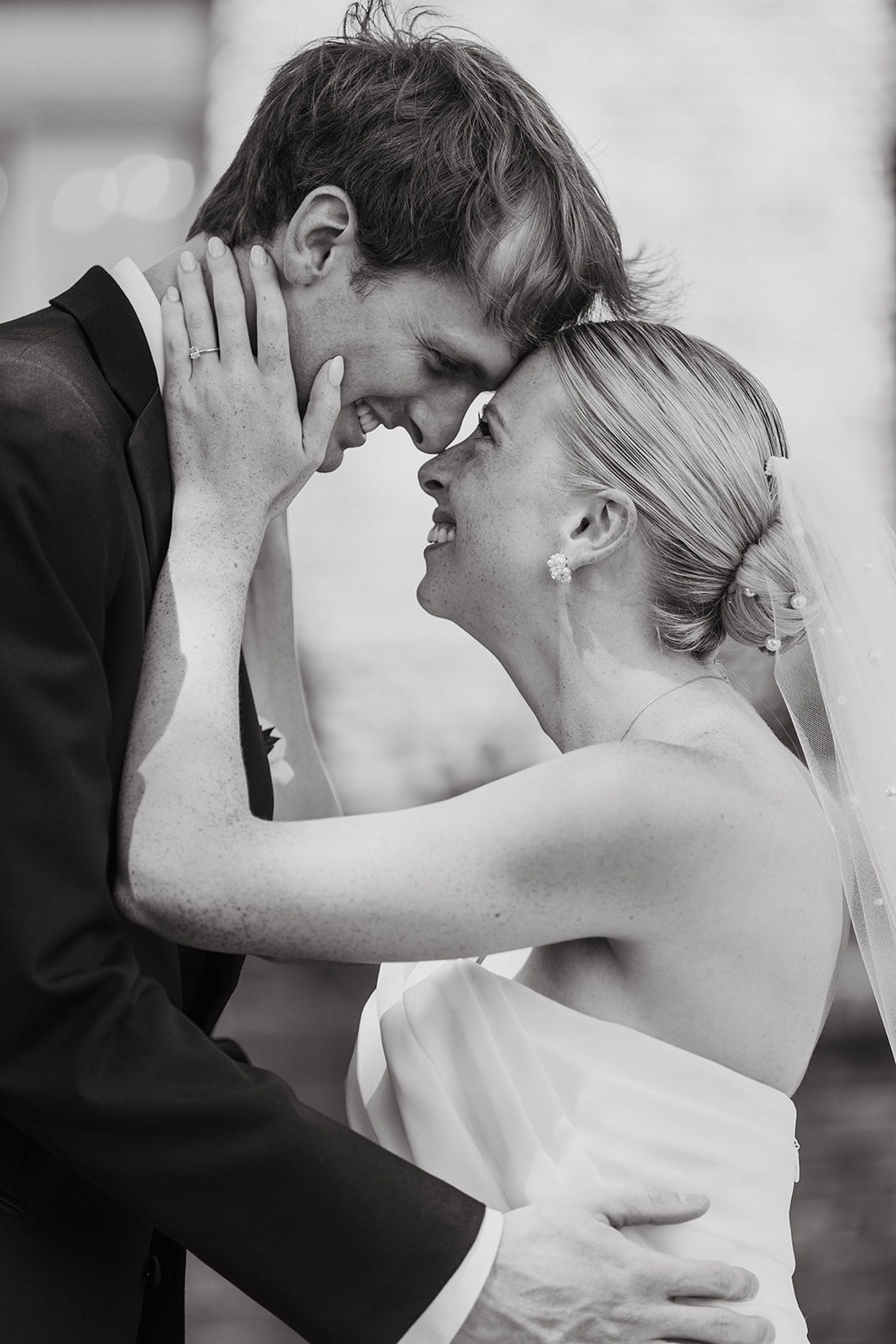 A Love Story in Pink: Caitlin and Zach's Exquisite Wedding at Hamilton Farm Golf Club photo