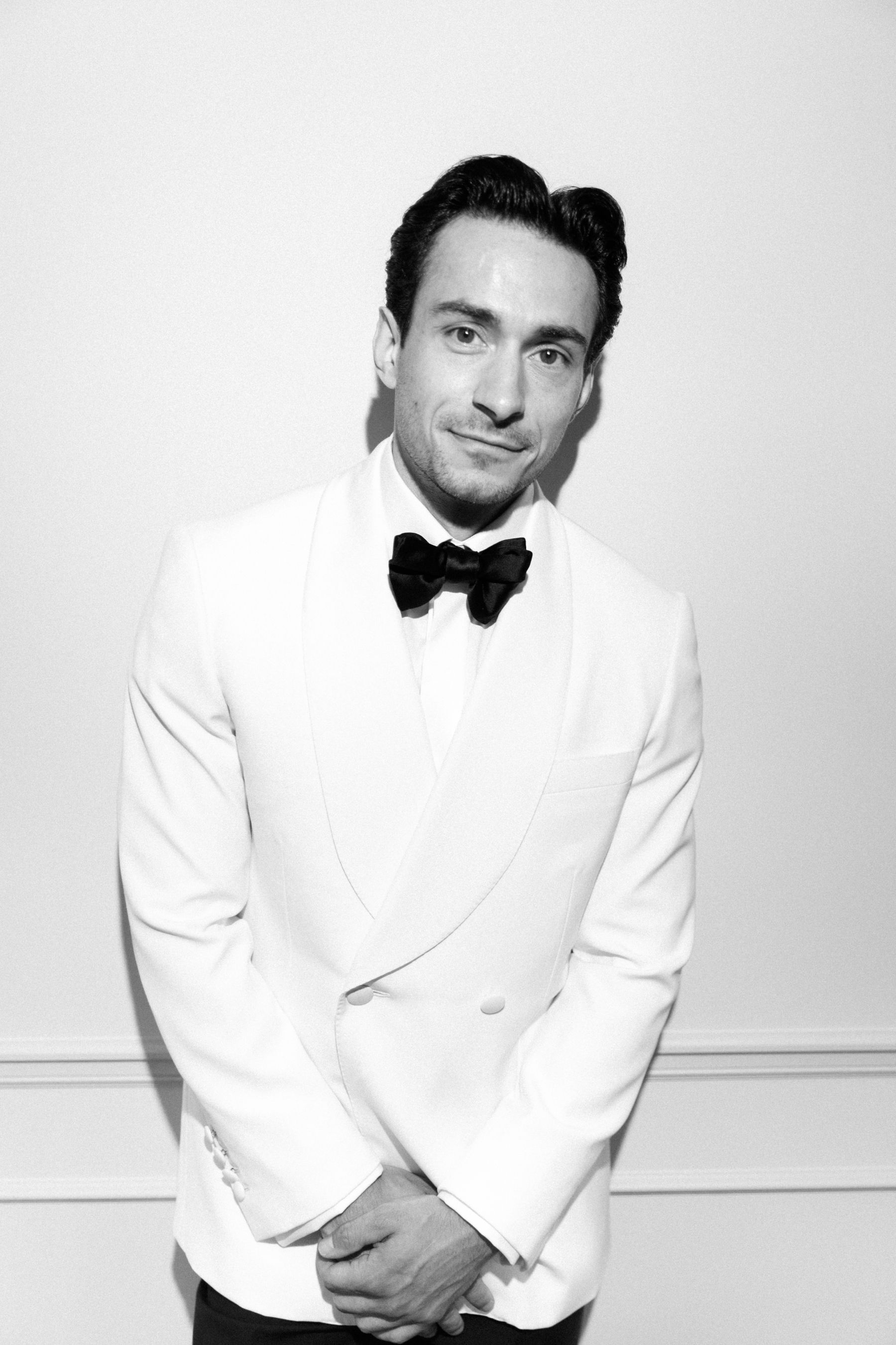 Old Hollywood in Cognac: Samantha and Oliver's Vintage Glamour Wedding at No3 the Chateau photo