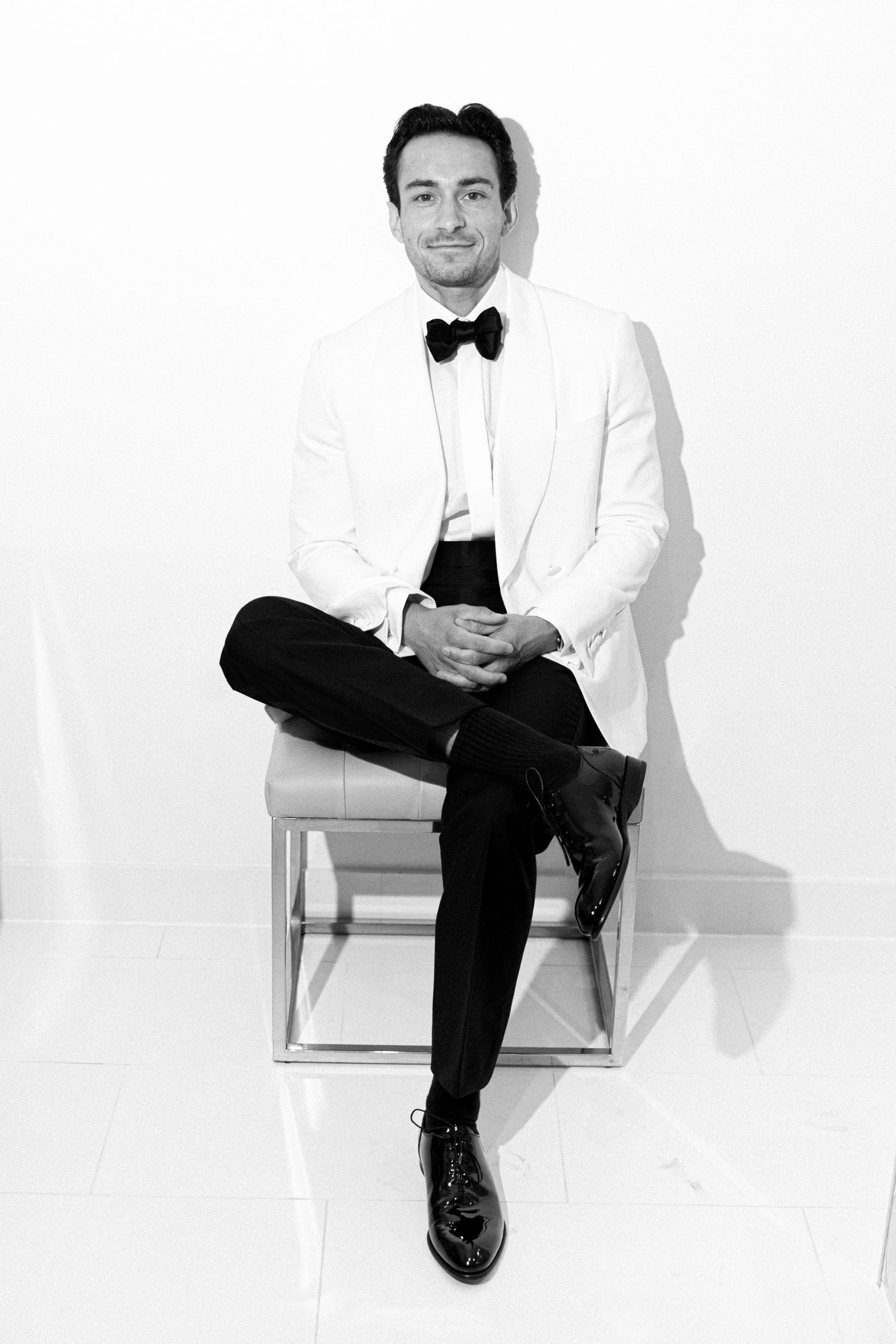 Old Hollywood in Cognac: Samantha and Oliver's Vintage Glamour Wedding at No3 the Chateau photo