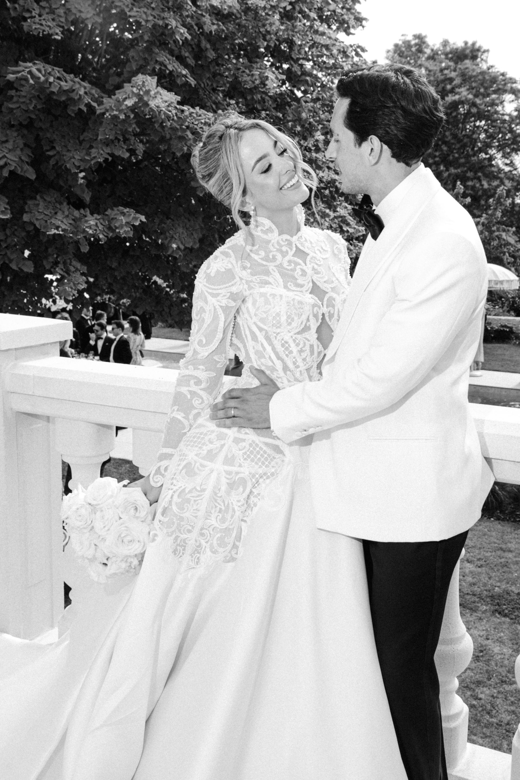 Old Hollywood in Cognac: Samantha and Oliver's Vintage Glamour Wedding at No3 the Chateau photo