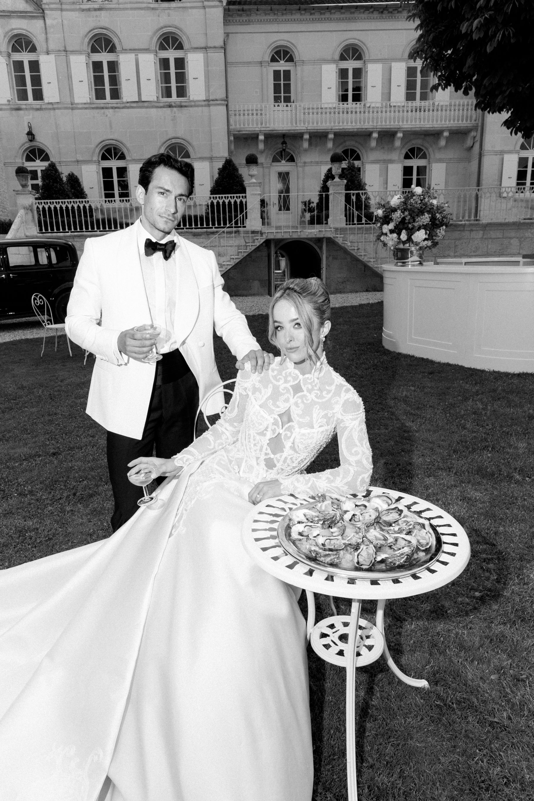 Old Hollywood in Cognac: Samantha and Oliver's Vintage Glamour Wedding at No3 the Chateau photo