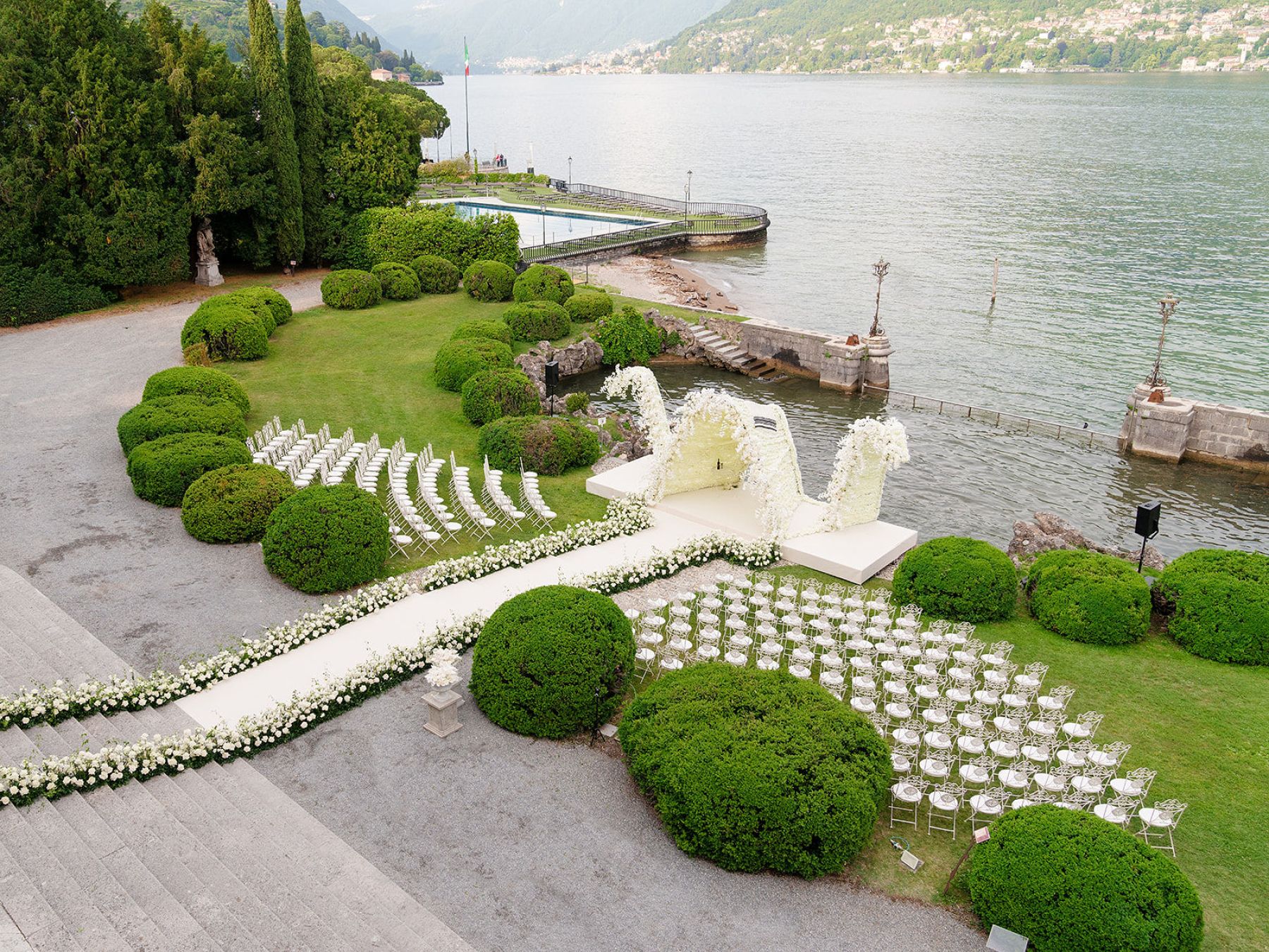 Echoes of La Dolce Vita: Celebrating Daniella and Kevin’s Love at Villa Erba photo