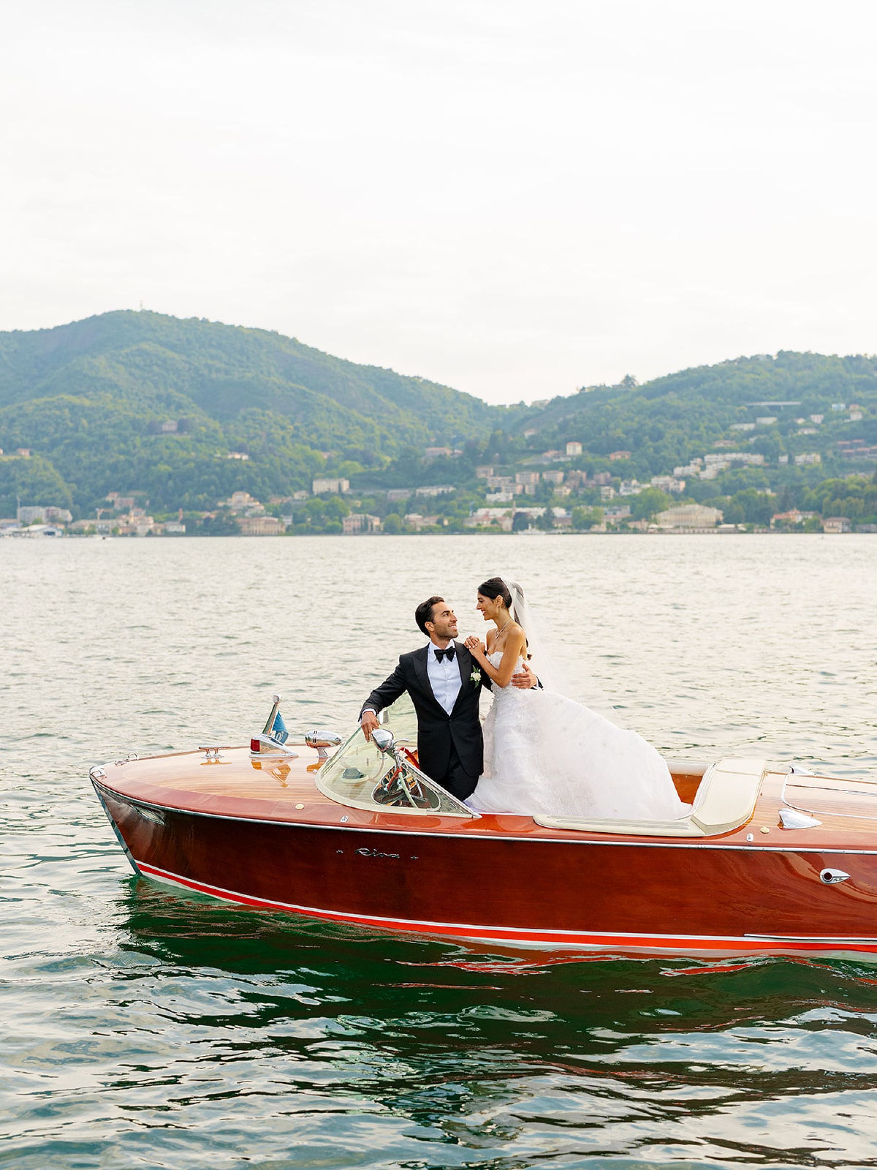 Echoes of La Dolce Vita: Celebrating Daniella and Kevin’s Love at Villa Erba photo
