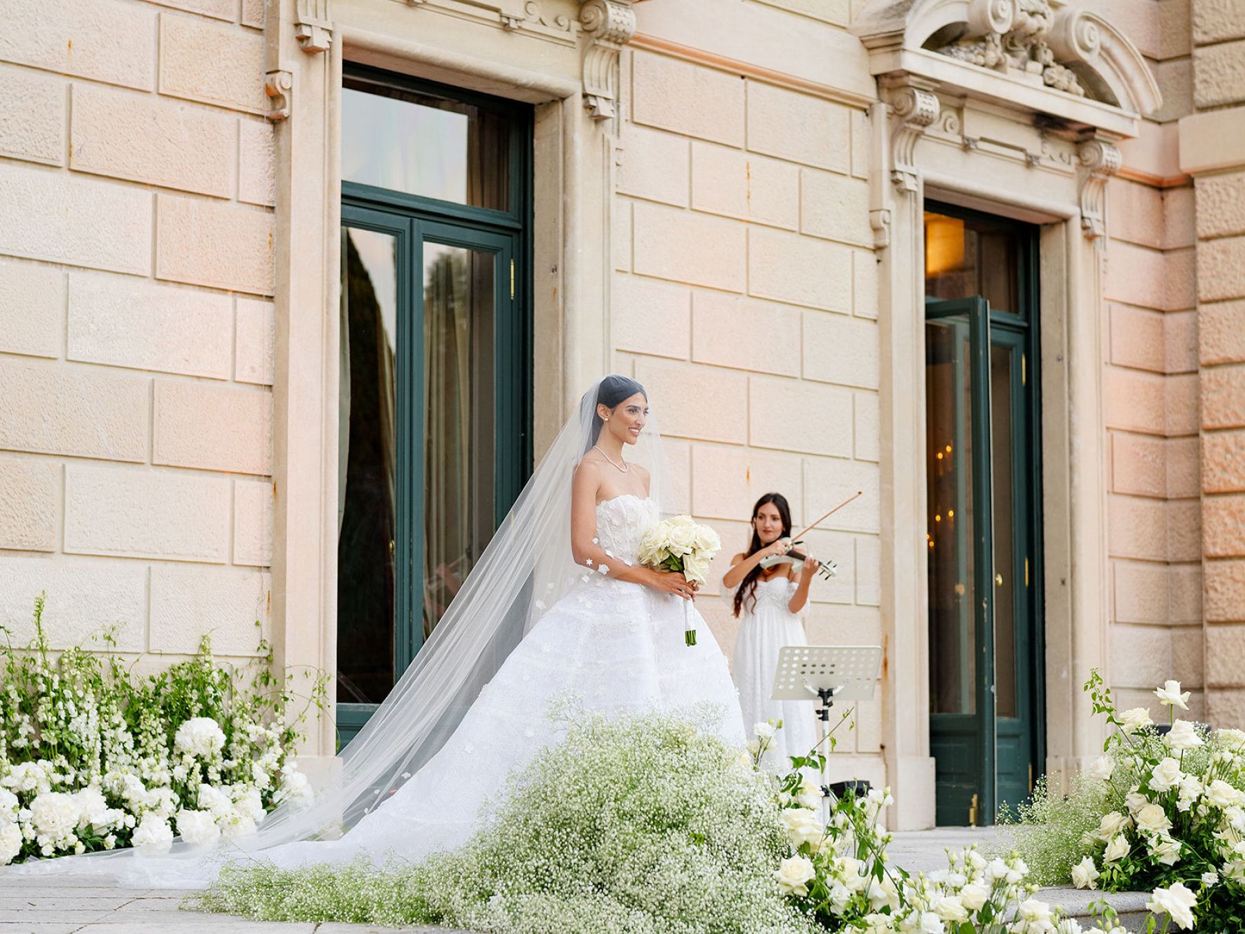 Echoes of La Dolce Vita: Celebrating Daniella and Kevin’s Love at Villa Erba photo