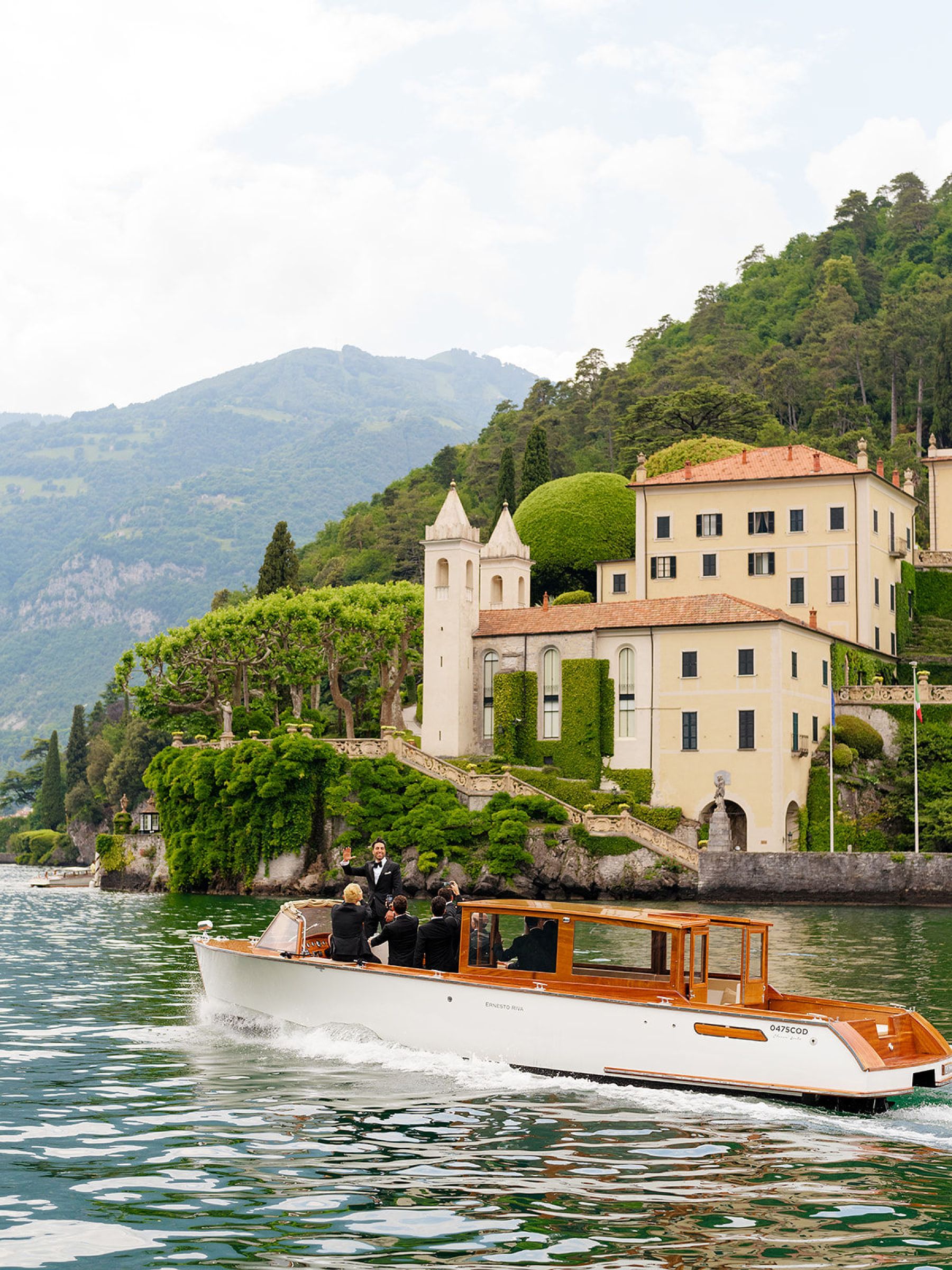 Echoes of La Dolce Vita: Celebrating Daniella and Kevin’s Love at Villa Erba photo