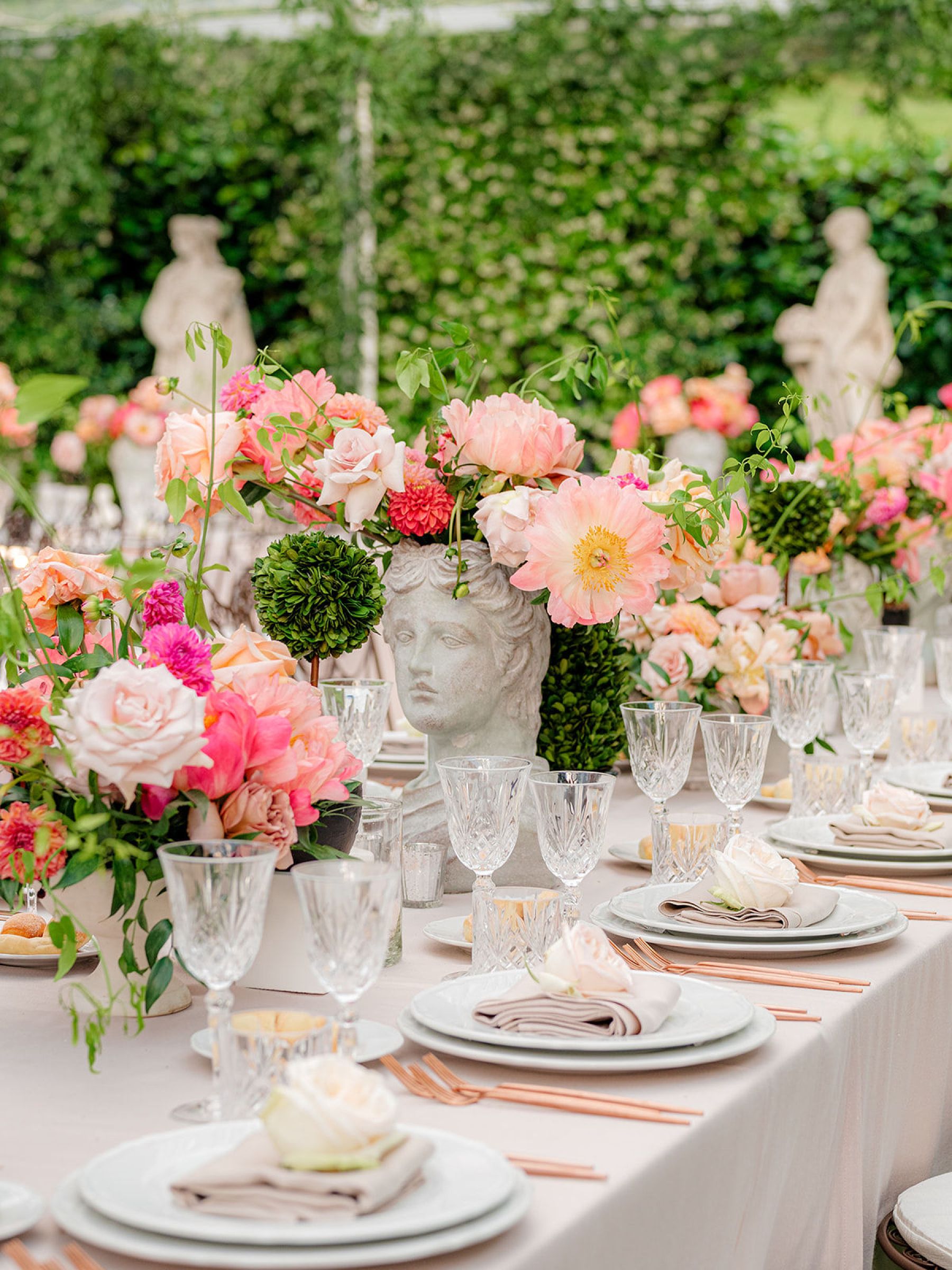 Echoes of La Dolce Vita: Celebrating Daniella and Kevin’s Love at Villa Erba photo