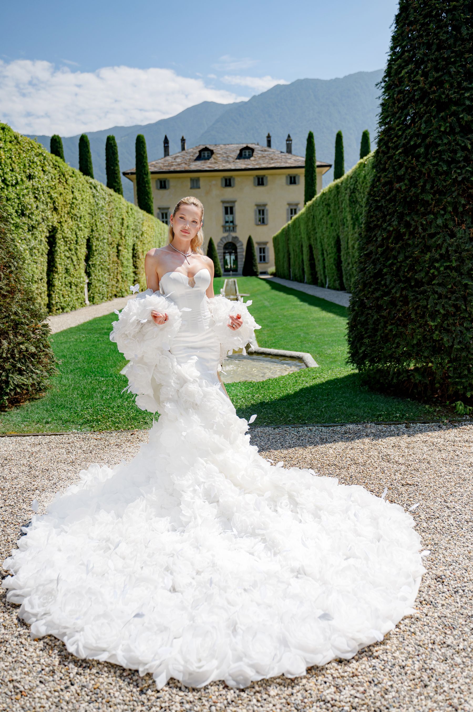 Vladyslav and Angelina's Lake Como Love Story: A Fairytale Wedding at Villa Balbiano photo