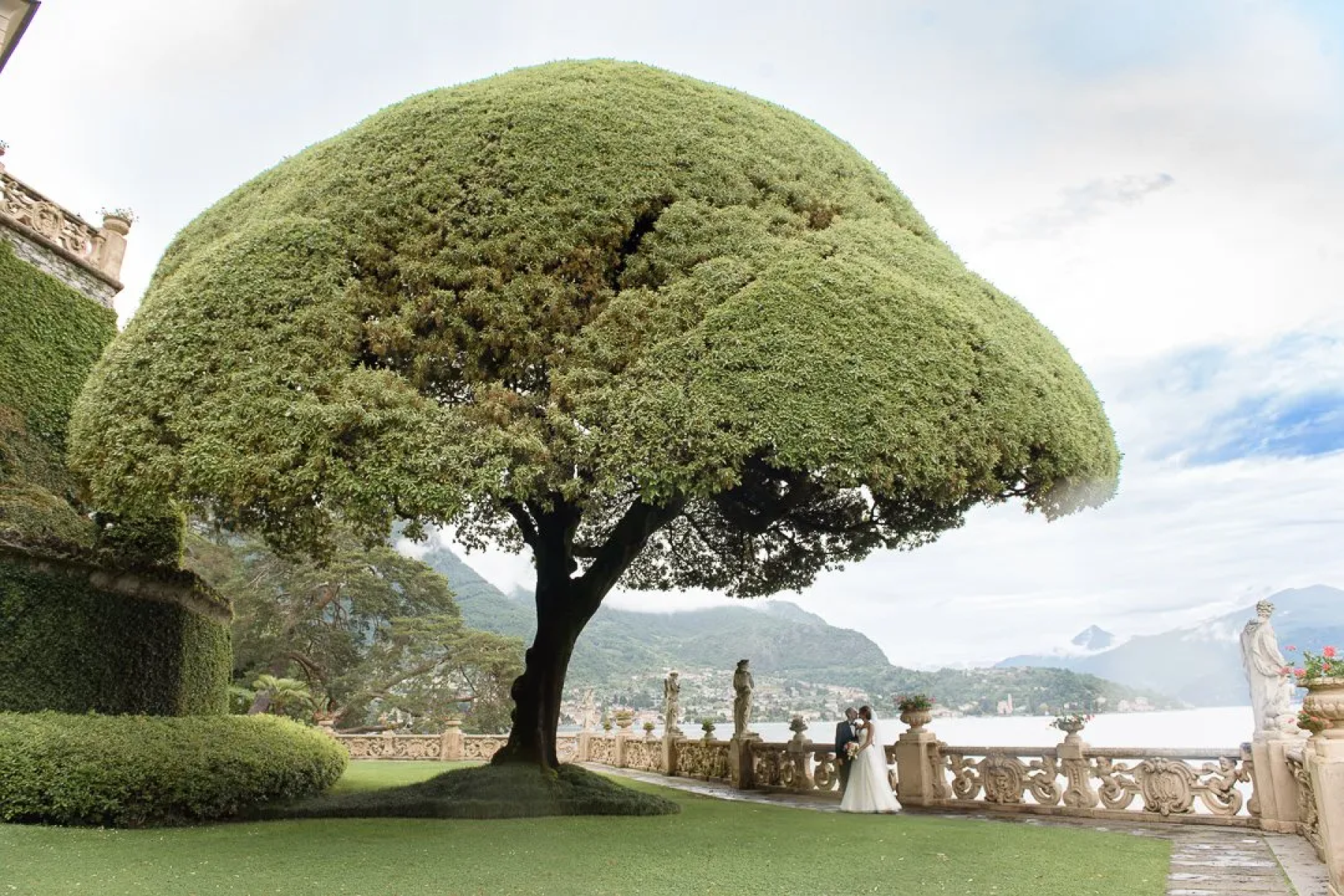 Eternal Love, Italian Style: Shideh and Payam's Charming Wedding at Villa Balbianello photo
