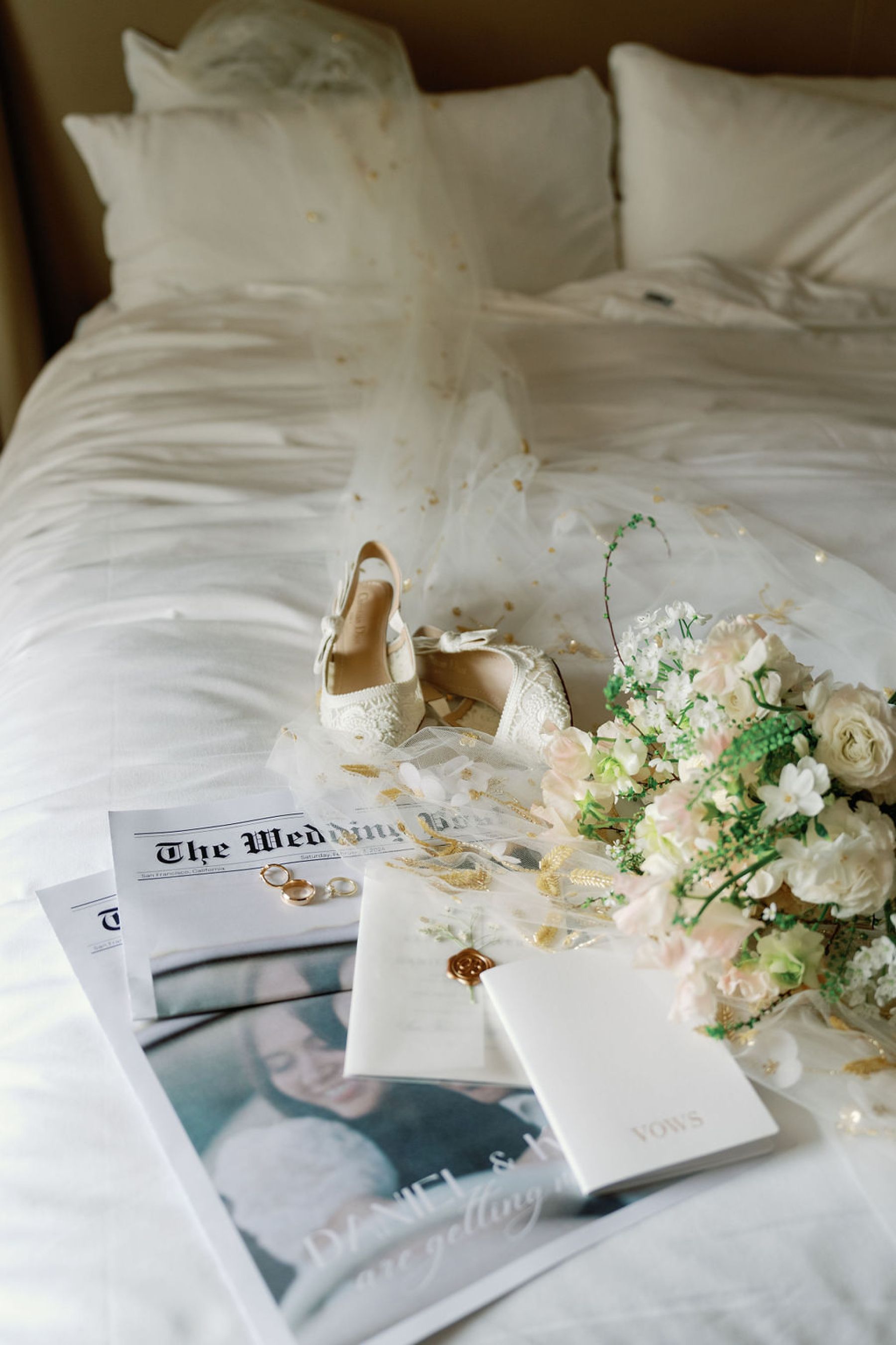 Heart in the City: Kerrie &amp; Daniel’s Elegant Wedding at San Francisco City Hall photo