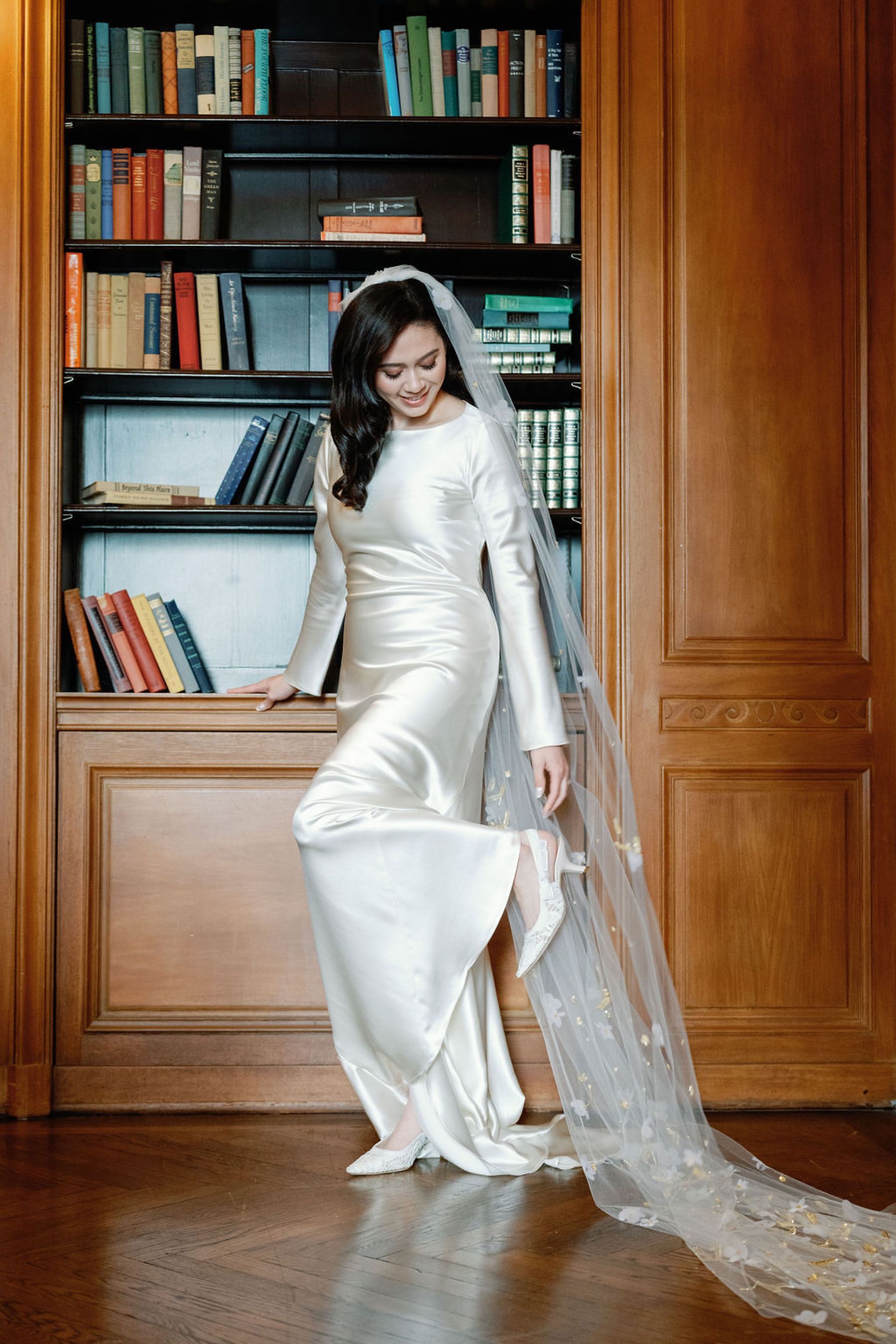 Heart in the City: Kerrie &amp; Daniel’s Elegant Wedding at San Francisco City Hall photo