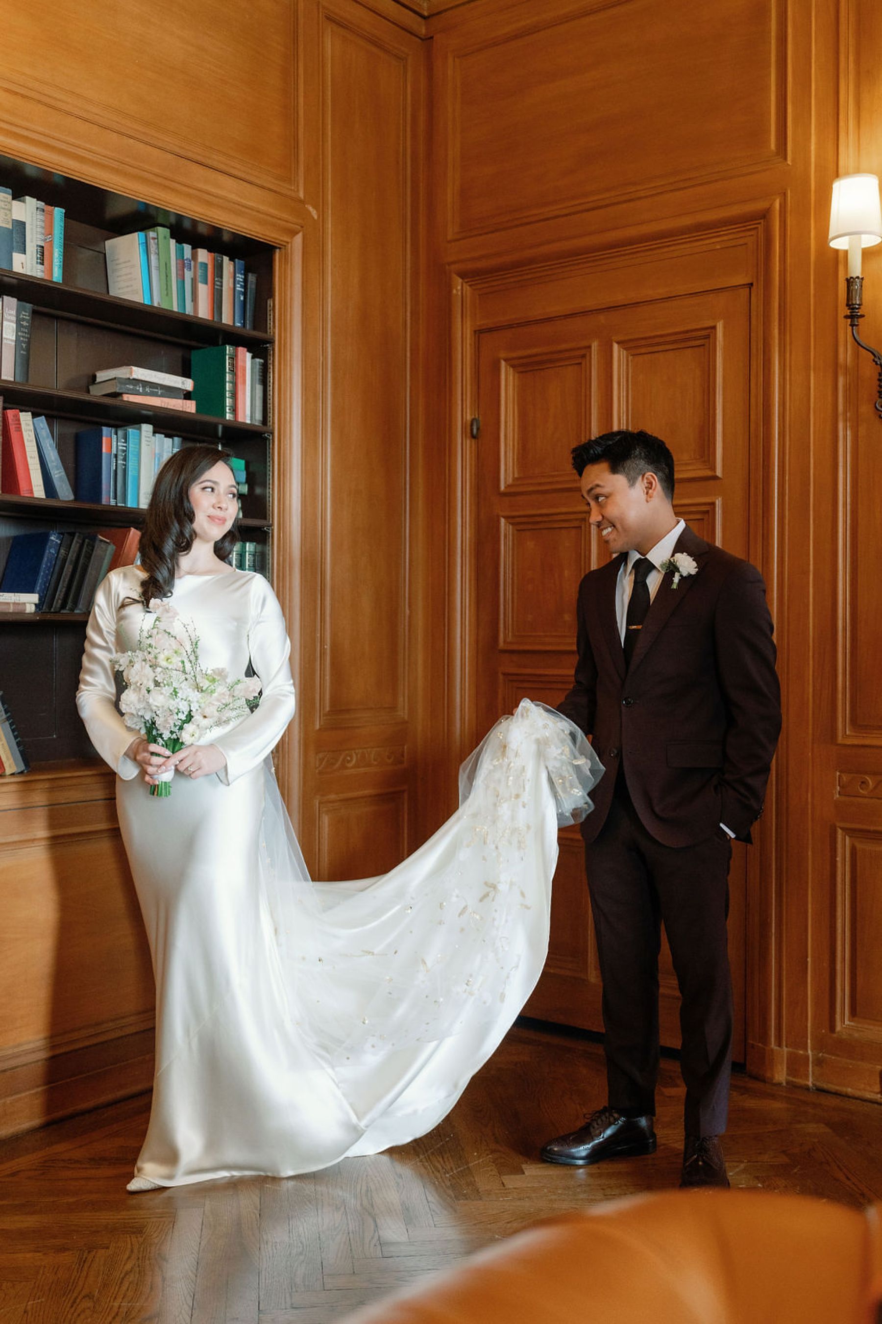 Heart in the City: Kerrie &amp; Daniel’s Elegant Wedding at San Francisco City Hall photo