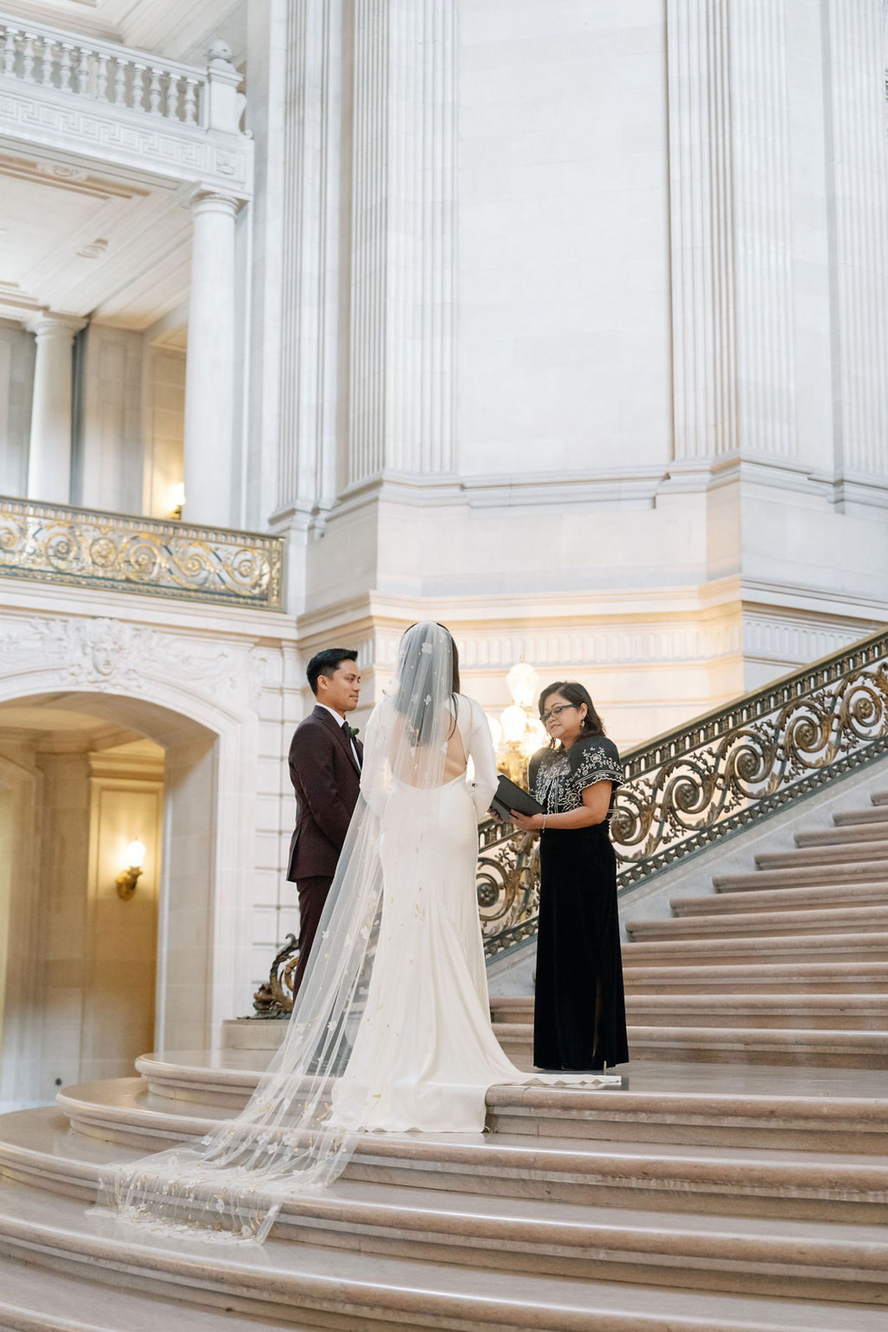 Heart in the City: Kerrie &amp; Daniel’s Elegant Wedding at San Francisco City Hall photo