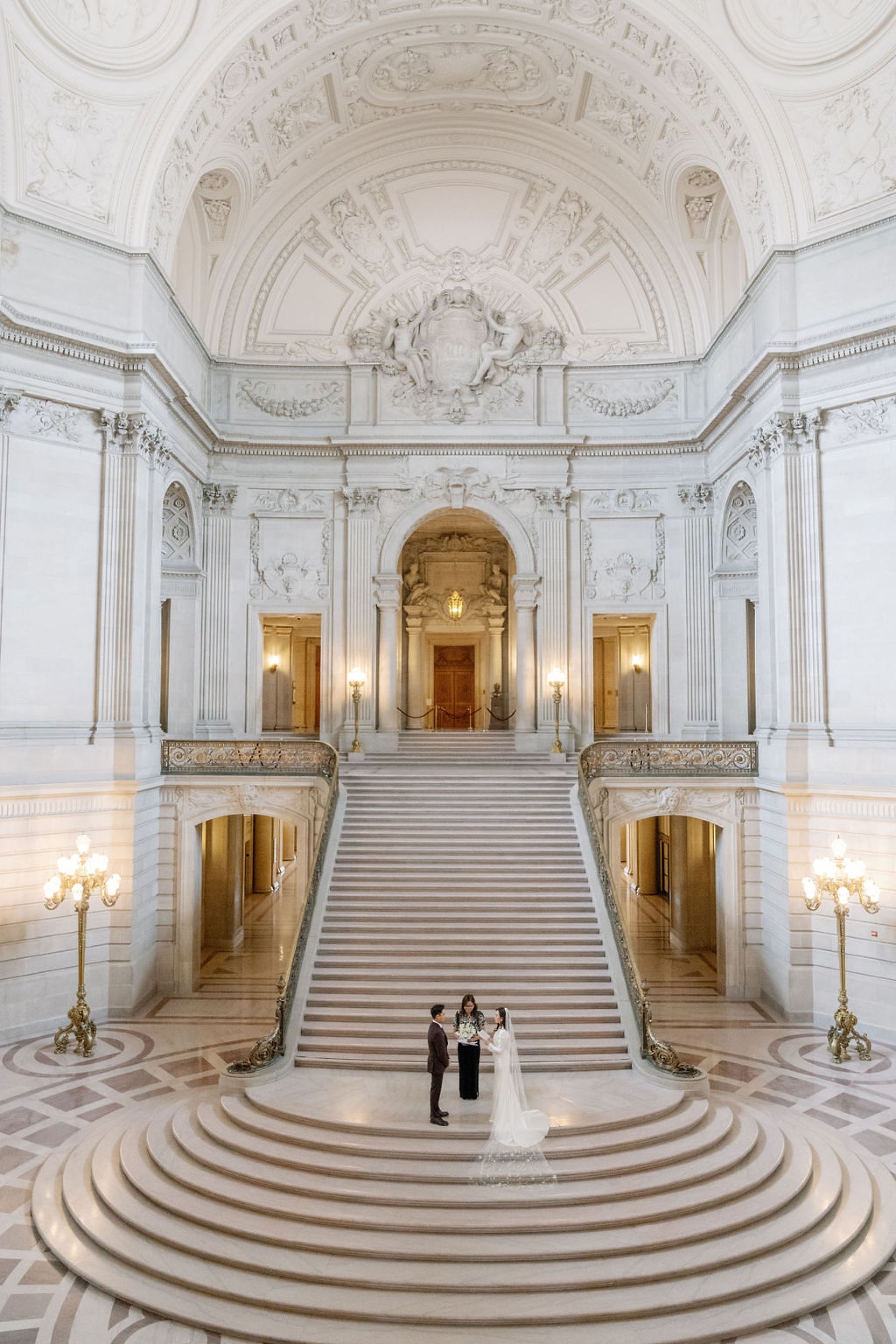 Heart in the City: Kerrie &amp; Daniel’s Elegant Wedding at San Francisco City Hall photo