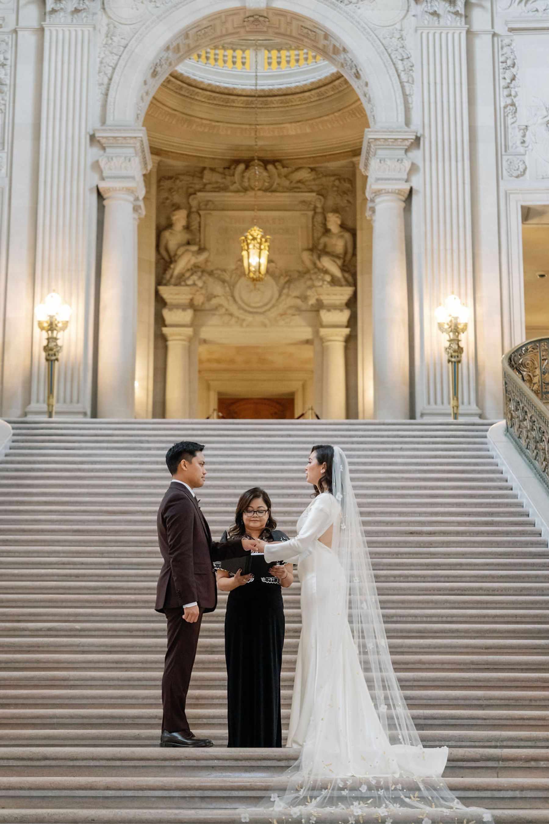 Heart in the City: Kerrie &amp; Daniel’s Elegant Wedding at San Francisco City Hall photo