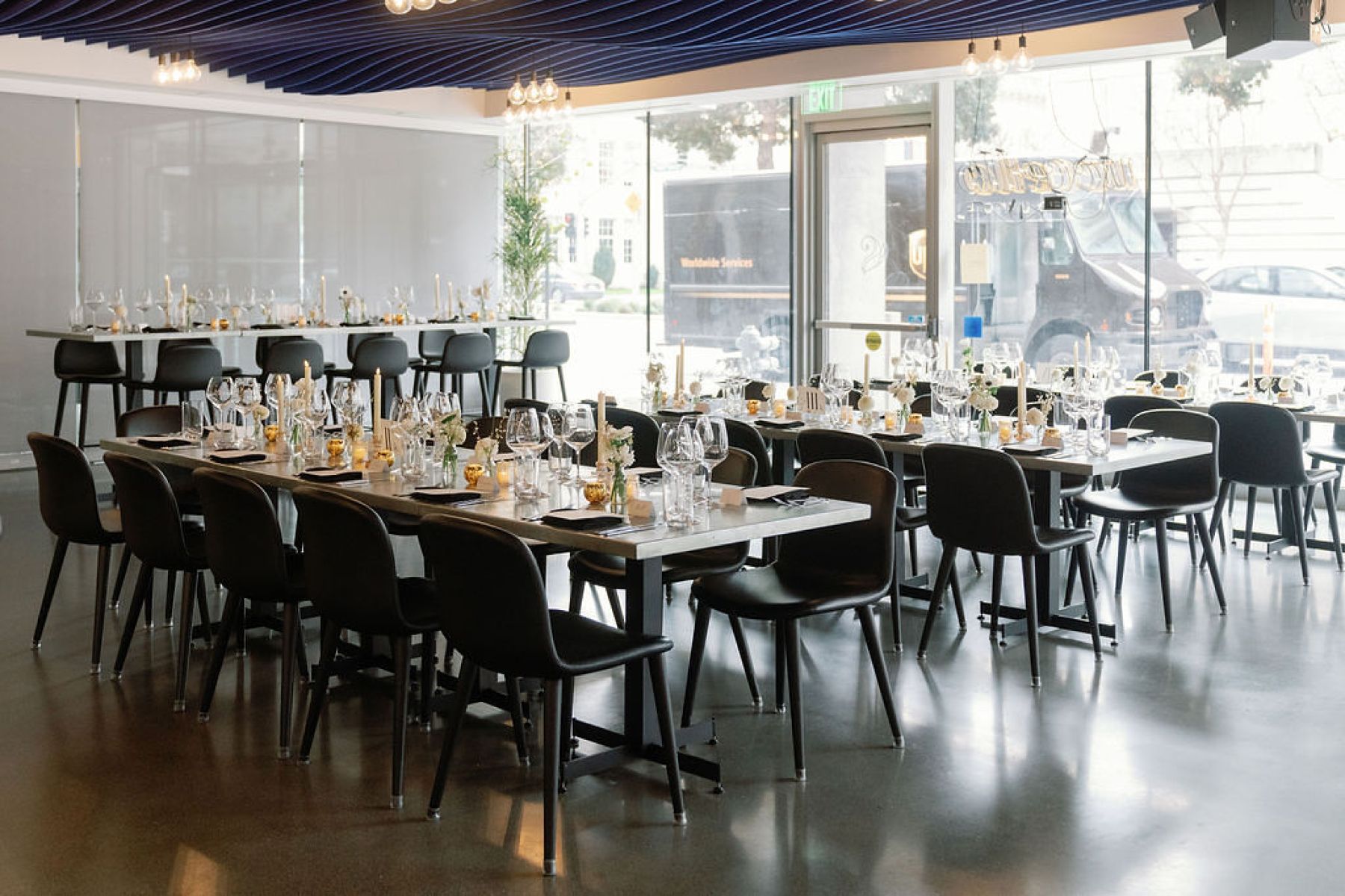 Heart in the City: Kerrie &amp; Daniel’s Elegant Wedding at San Francisco City Hall photo