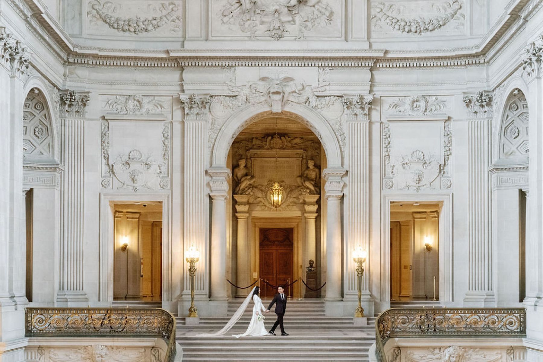 Heart in the City: Kerrie &amp; Daniel’s Elegant Wedding at San Francisco City Hall photo