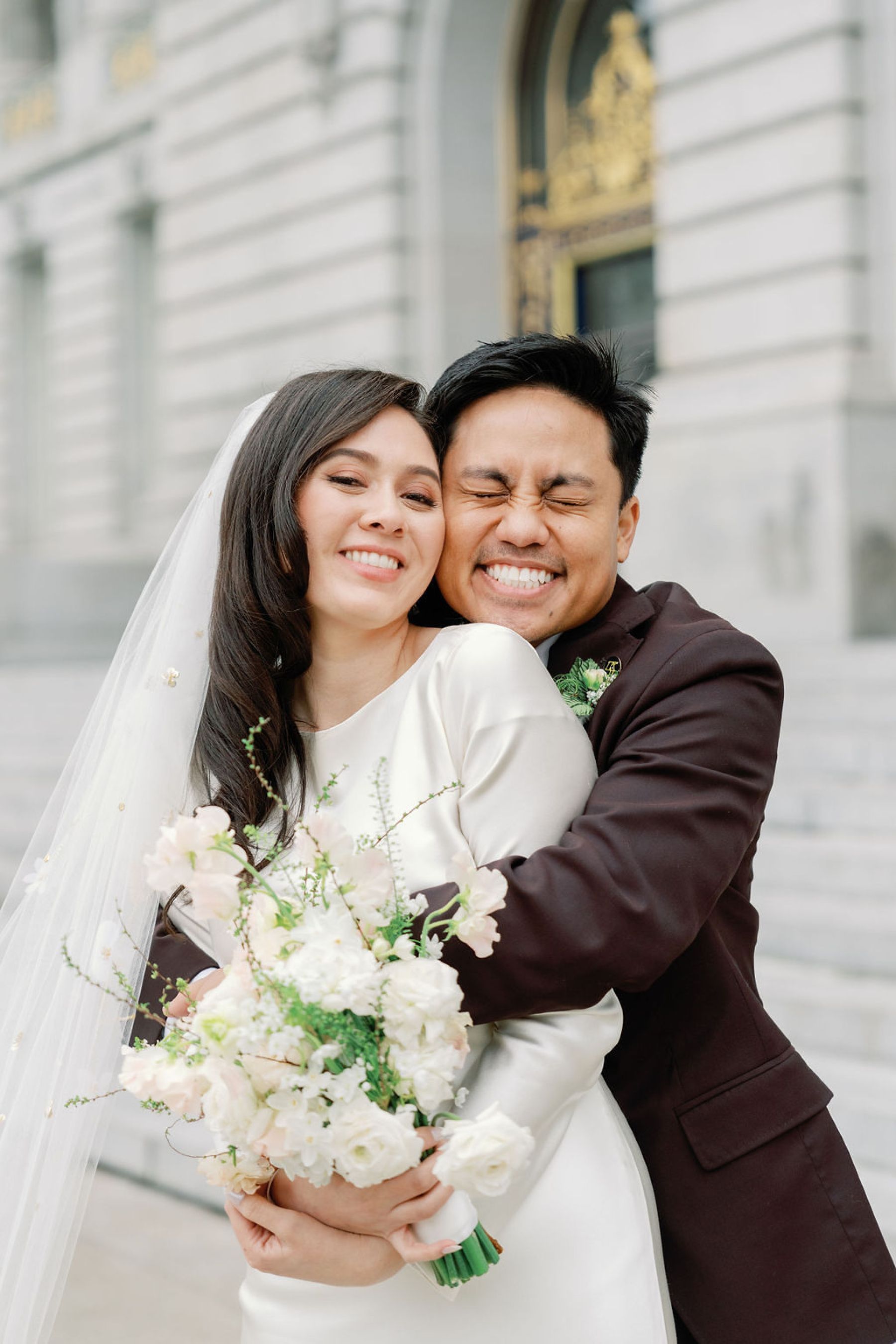 Heart in the City: Kerrie &amp; Daniel’s Elegant Wedding at San Francisco City Hall photo