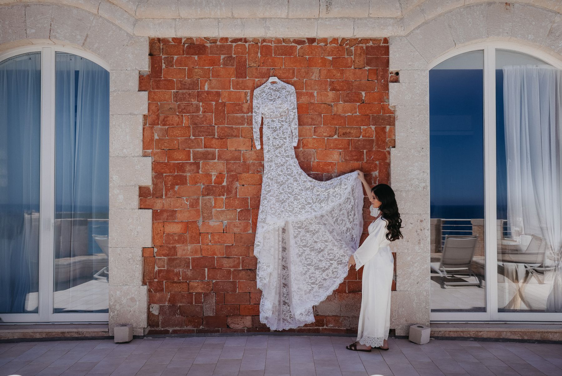Waves of Love: Eleonora and Lorenzo's Magical Wedding at Castello Tafuri photo
