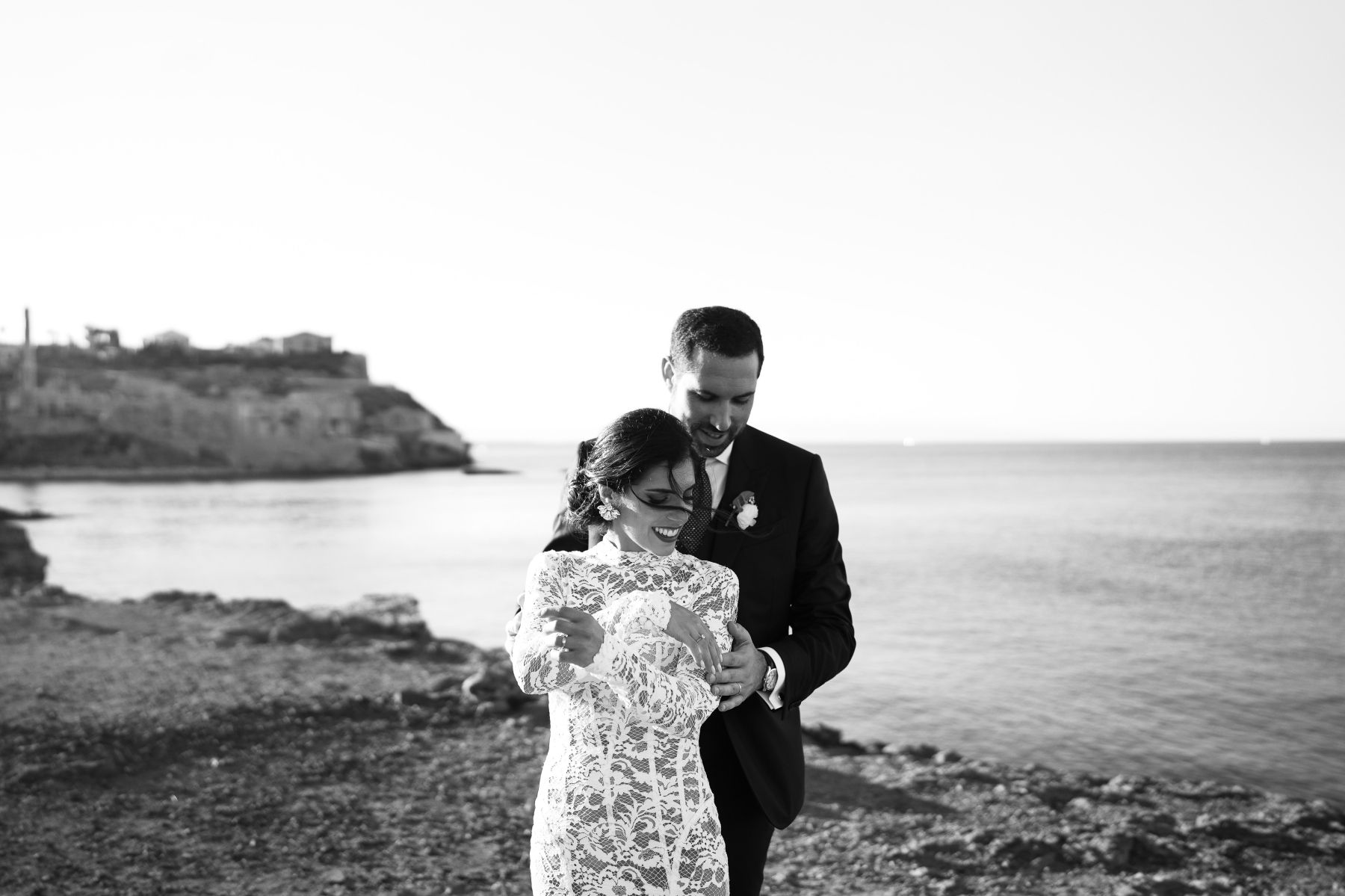 Waves of Love: Eleonora and Lorenzo's Magical Wedding at Castello Tafuri photo