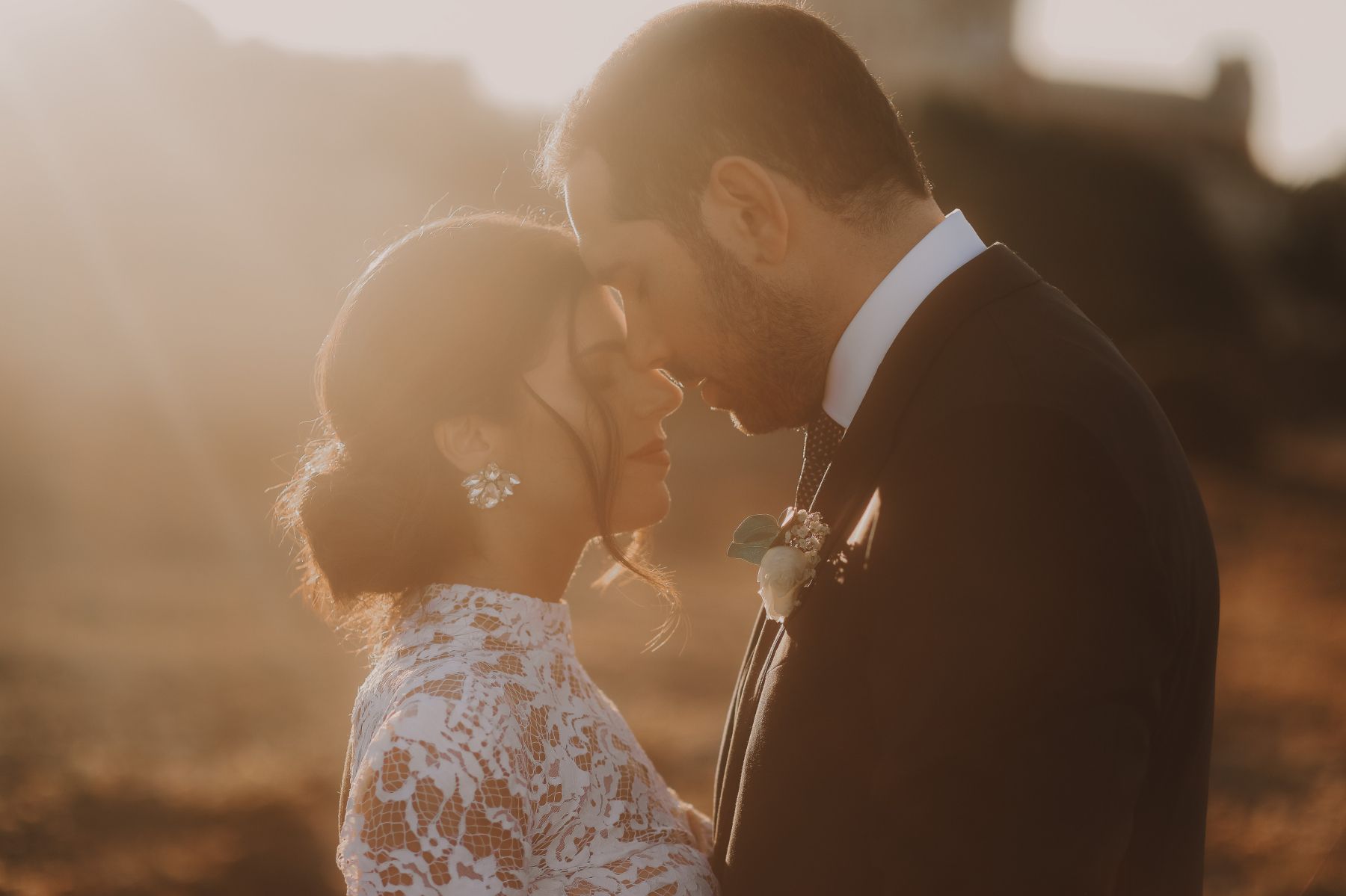 Waves of Love: Eleonora and Lorenzo's Magical Wedding at Castello Tafuri photo