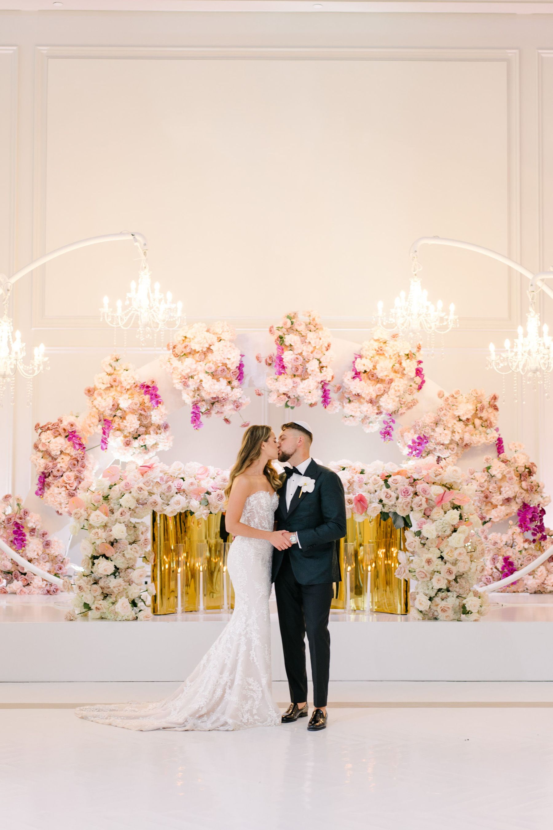 A Gucci-Inspired Celebration: Nicole and Sasha's Wedding at The Arlington Estate photo