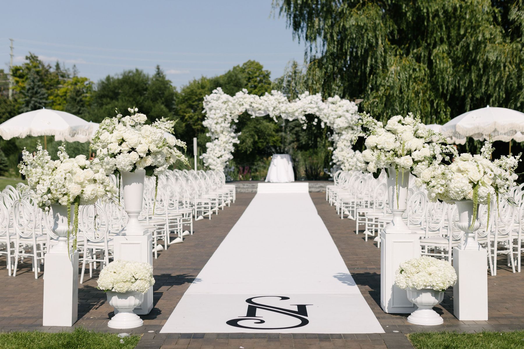 A Gucci-Inspired Celebration: Nicole and Sasha's Wedding at The Arlington Estate photo