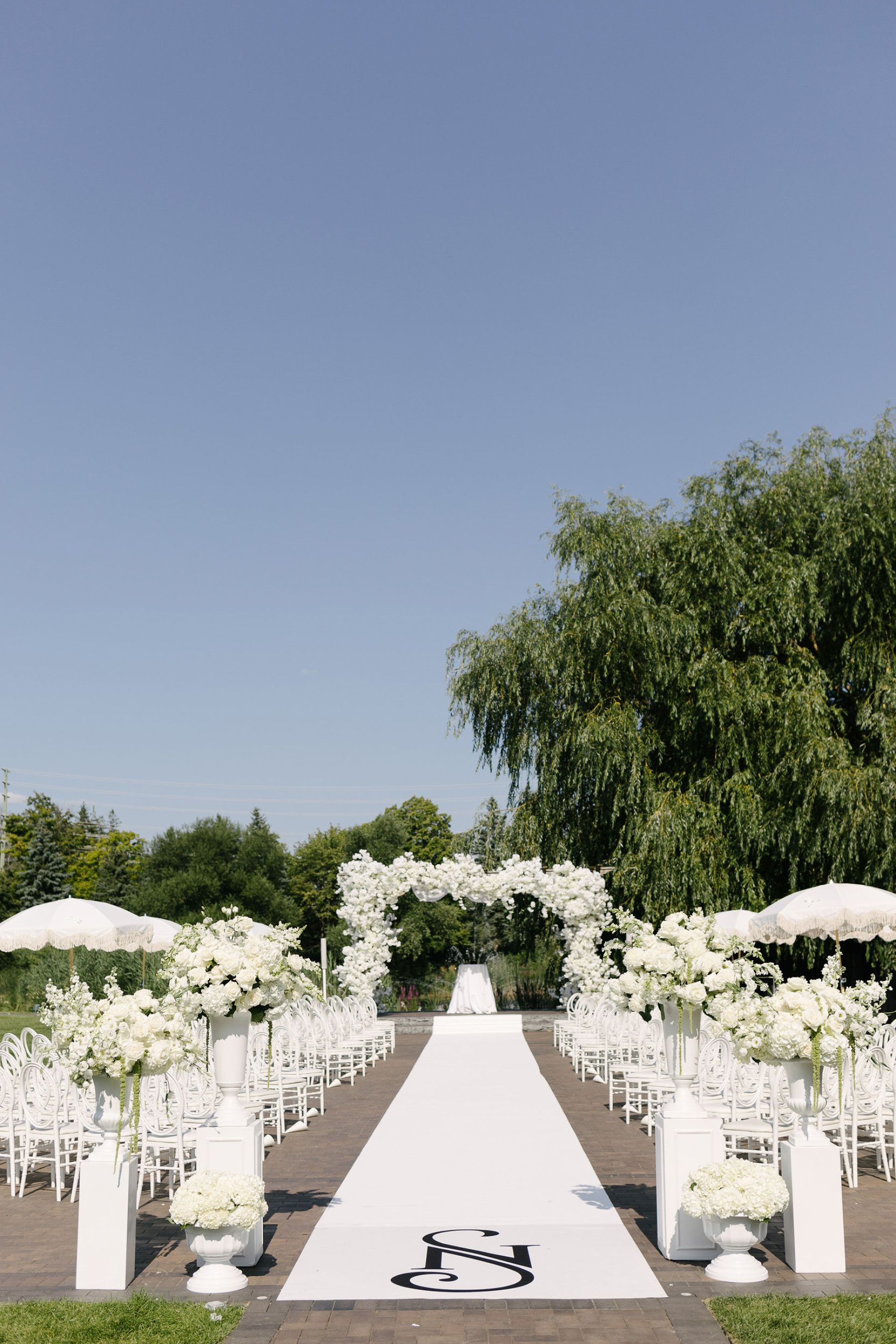 A Gucci-Inspired Celebration: Nicole and Sasha's Wedding at The Arlington Estate photo