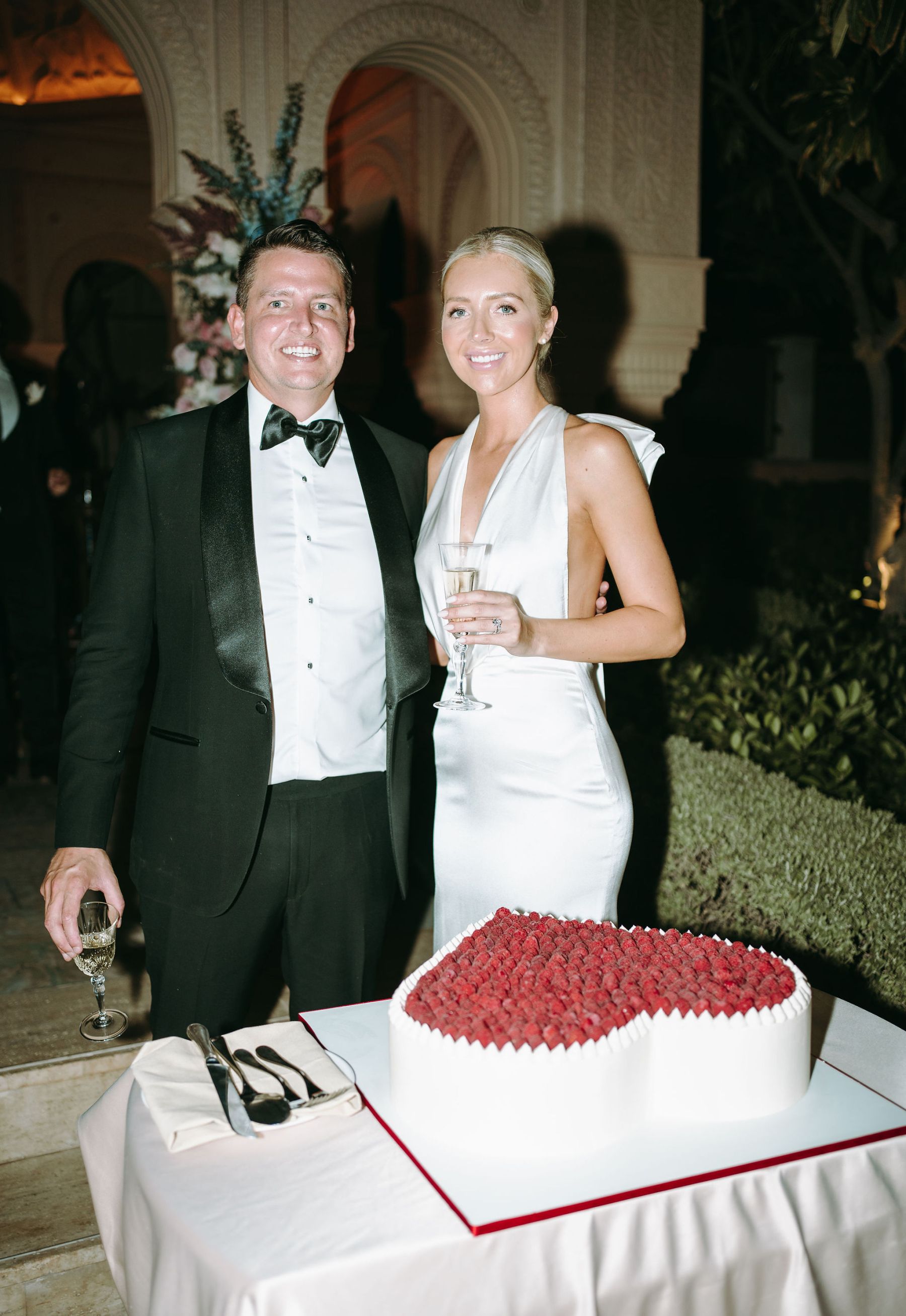 Love in Full Bloom: Molly and Clinton's Dream Wedding at One&amp;Only The Palm Dubai photo