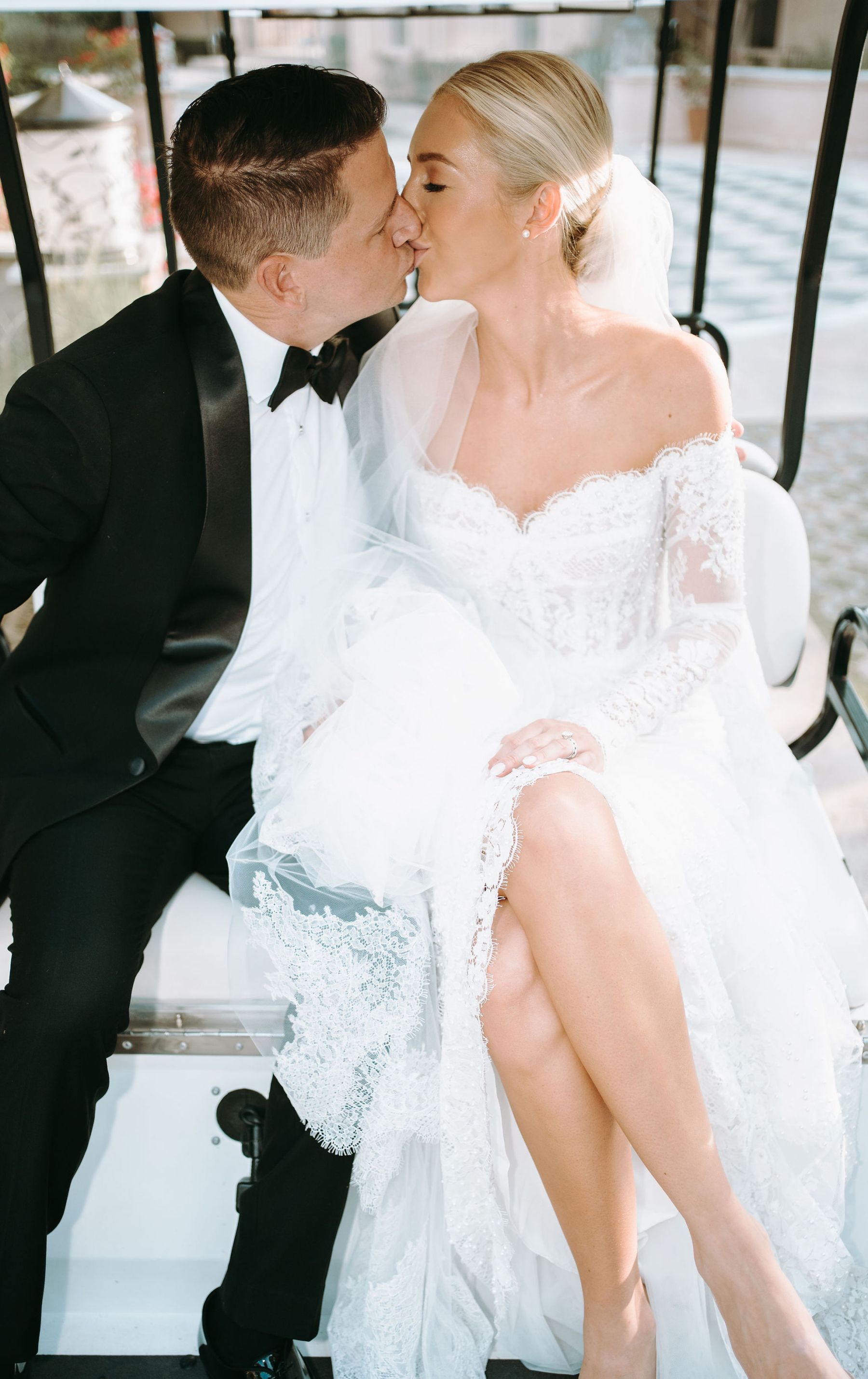 Love in Full Bloom: Molly and Clinton's Dream Wedding at One&amp;Only The Palm Dubai photo