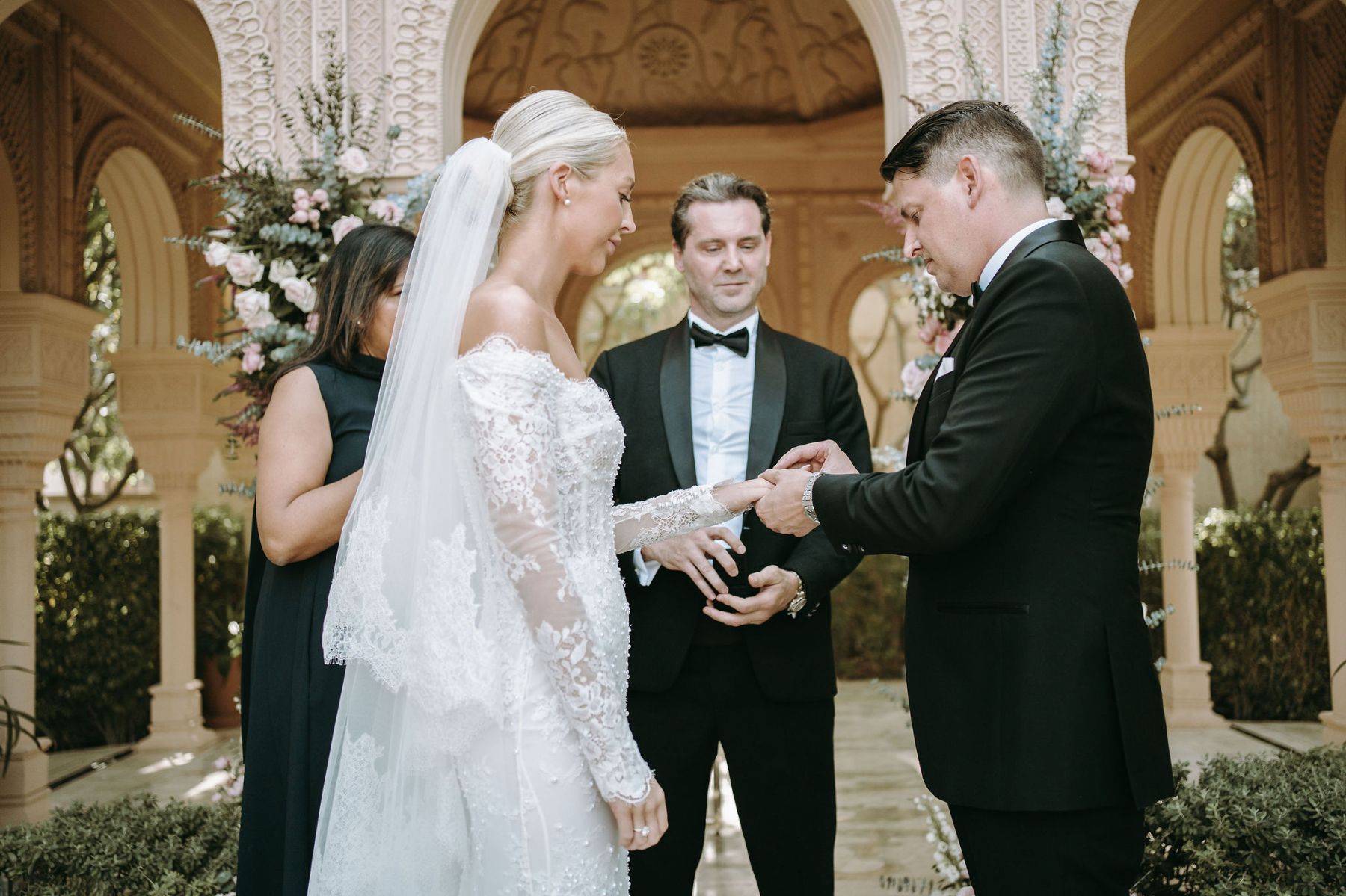 Love in Full Bloom: Molly and Clinton's Dream Wedding at One&amp;Only The Palm Dubai photo