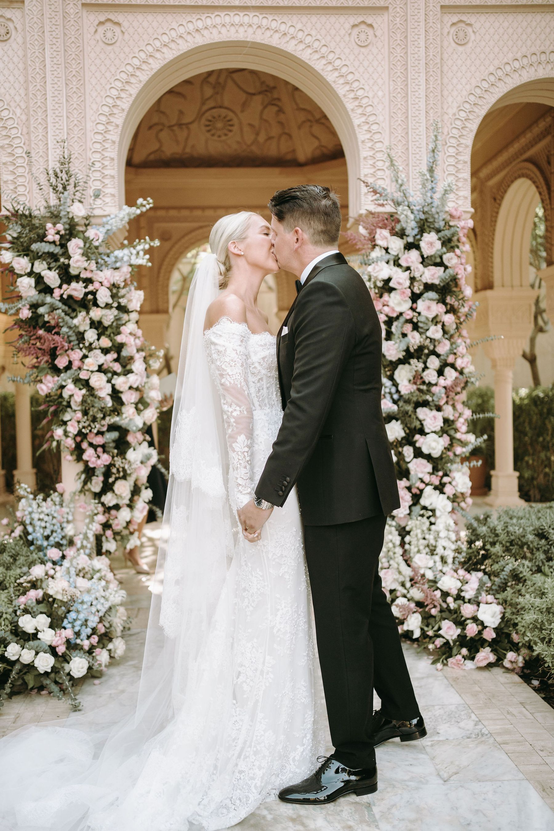 Love in Full Bloom: Molly and Clinton's Dream Wedding at One&amp;Only The Palm Dubai photo