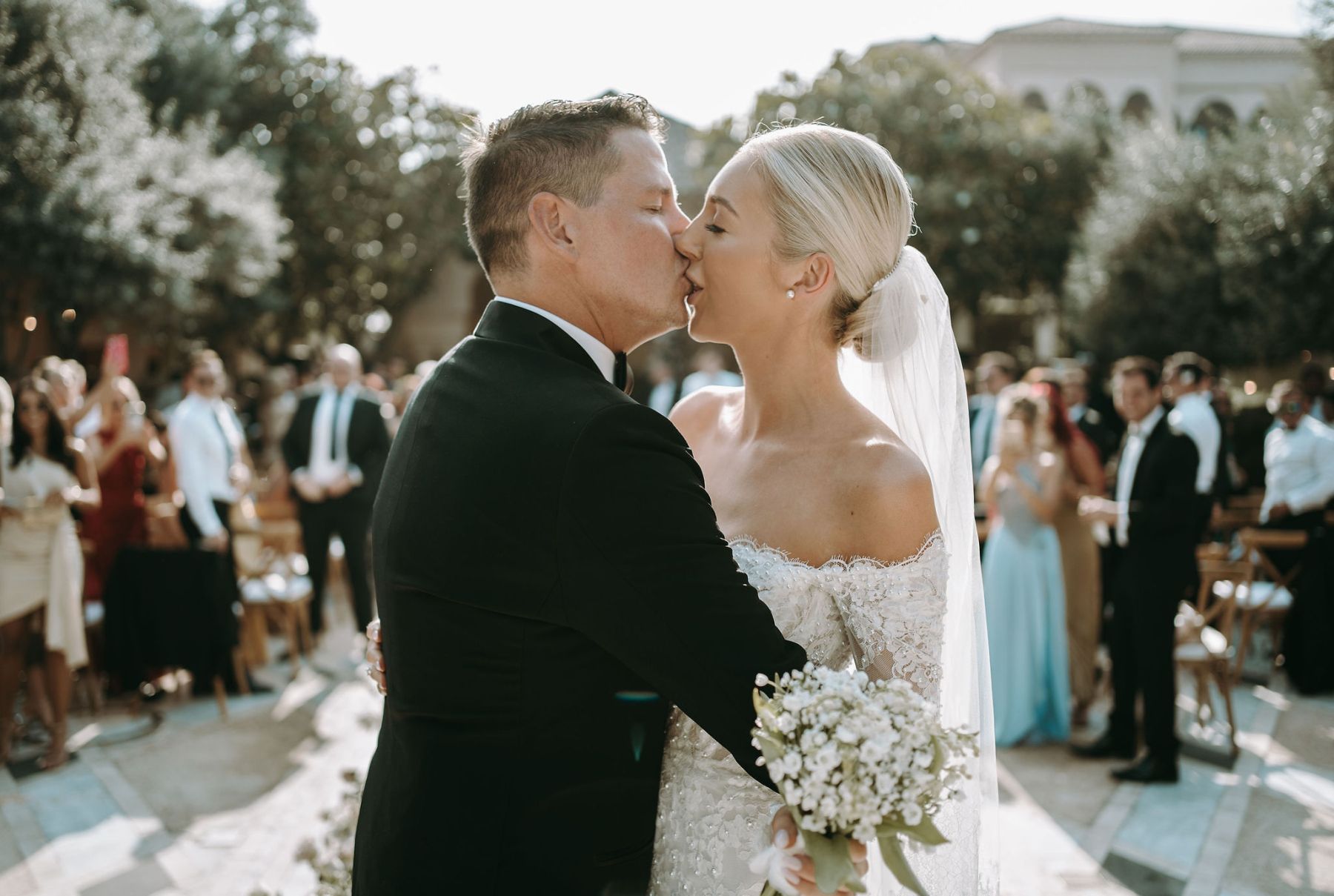 Love in Full Bloom: Molly and Clinton's Dream Wedding at One&amp;Only The Palm Dubai photo