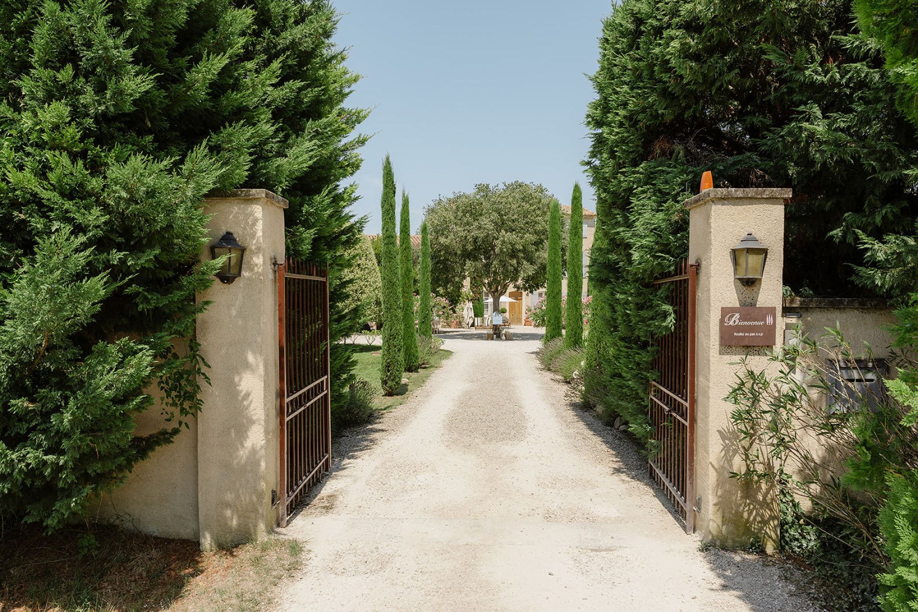 A Provençal Dream: Jovana and Matthias' Elegant French Wedding at Bastide des Barattes photo