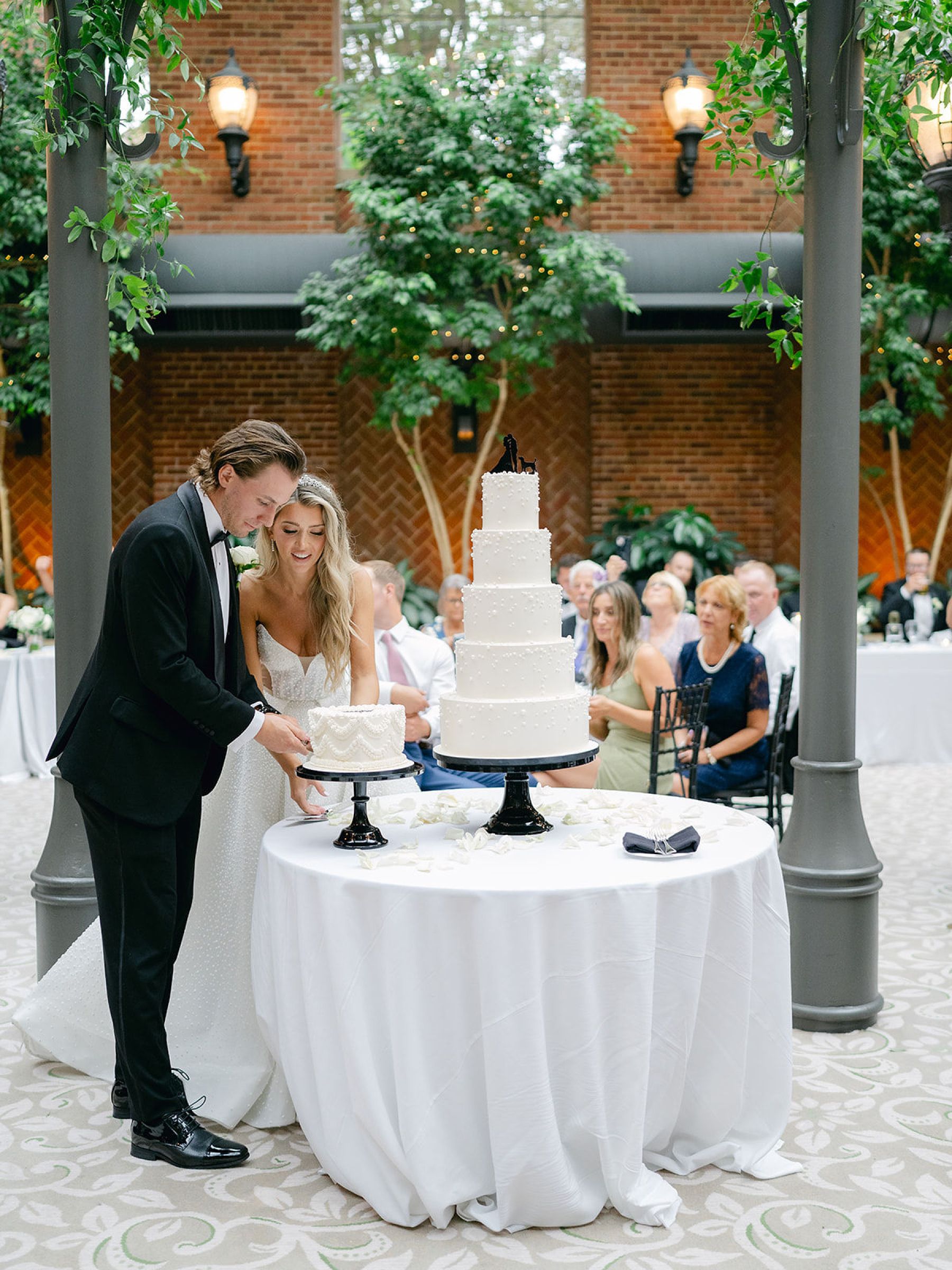Jenna and Turner's Glamorous Black and White Wedding at Saint John’s Resort photo
